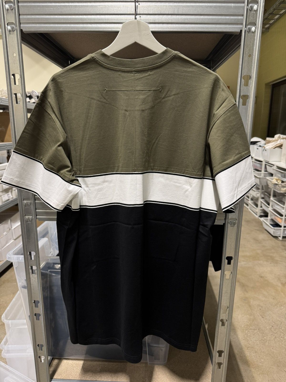Givenchy Givenchy Block T-shirt NEW 550$ Size US M / EU 48-50 / 2 - 2 Thumbnail