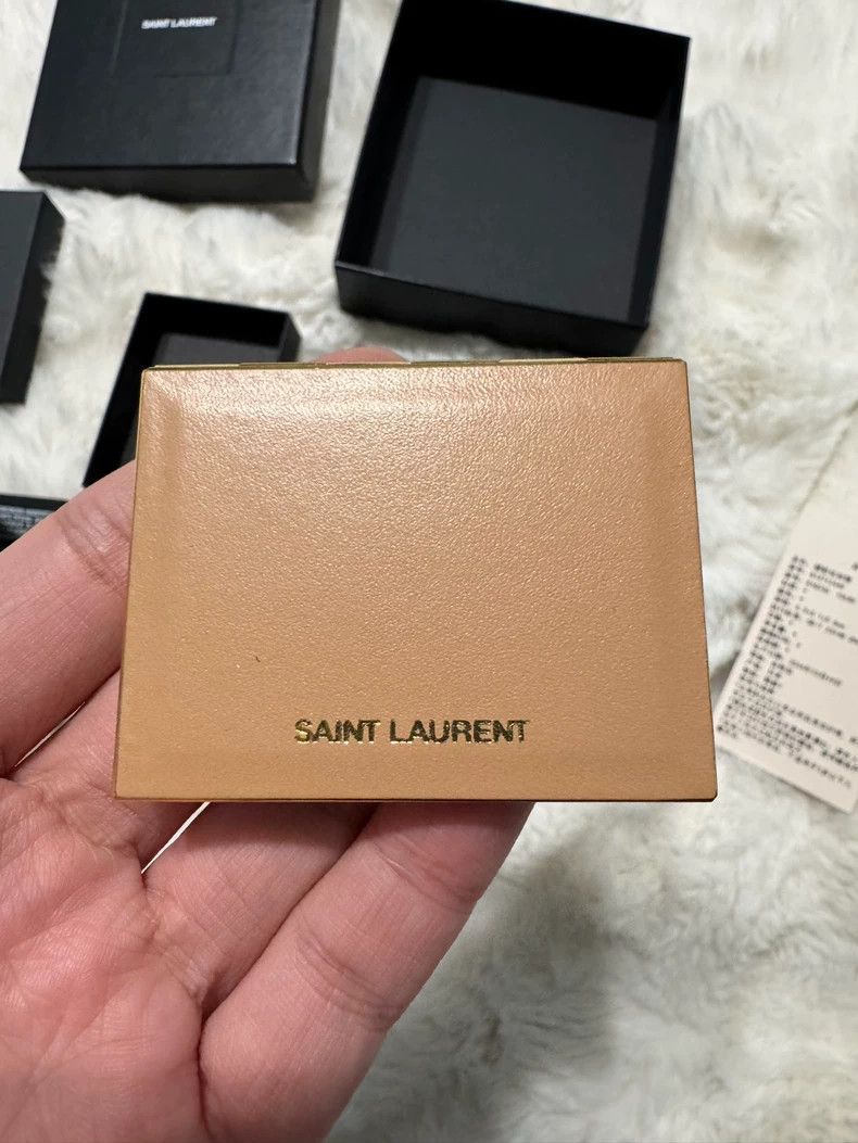 Yves Saint Laurent Saint Laurent Leather Walkman Mirror 2502-Nextarrow Size ONE SIZE - 7 Thumbnail