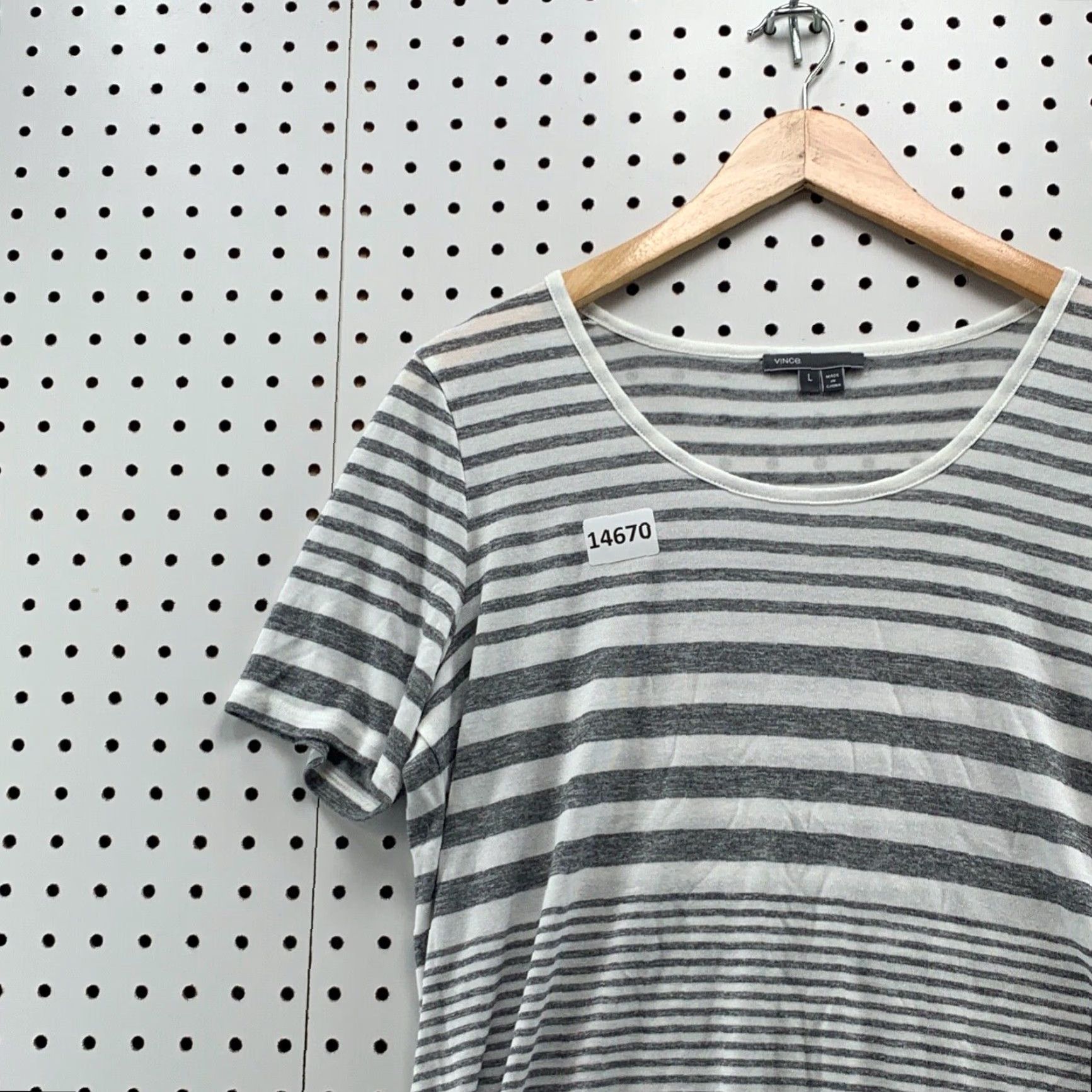 Vince Vince. Women Gray Short Sleeve T-Shirt Large Ladies Striped Short Sleeve Size L / US 10 / IT 46 - 4 Thumbnail