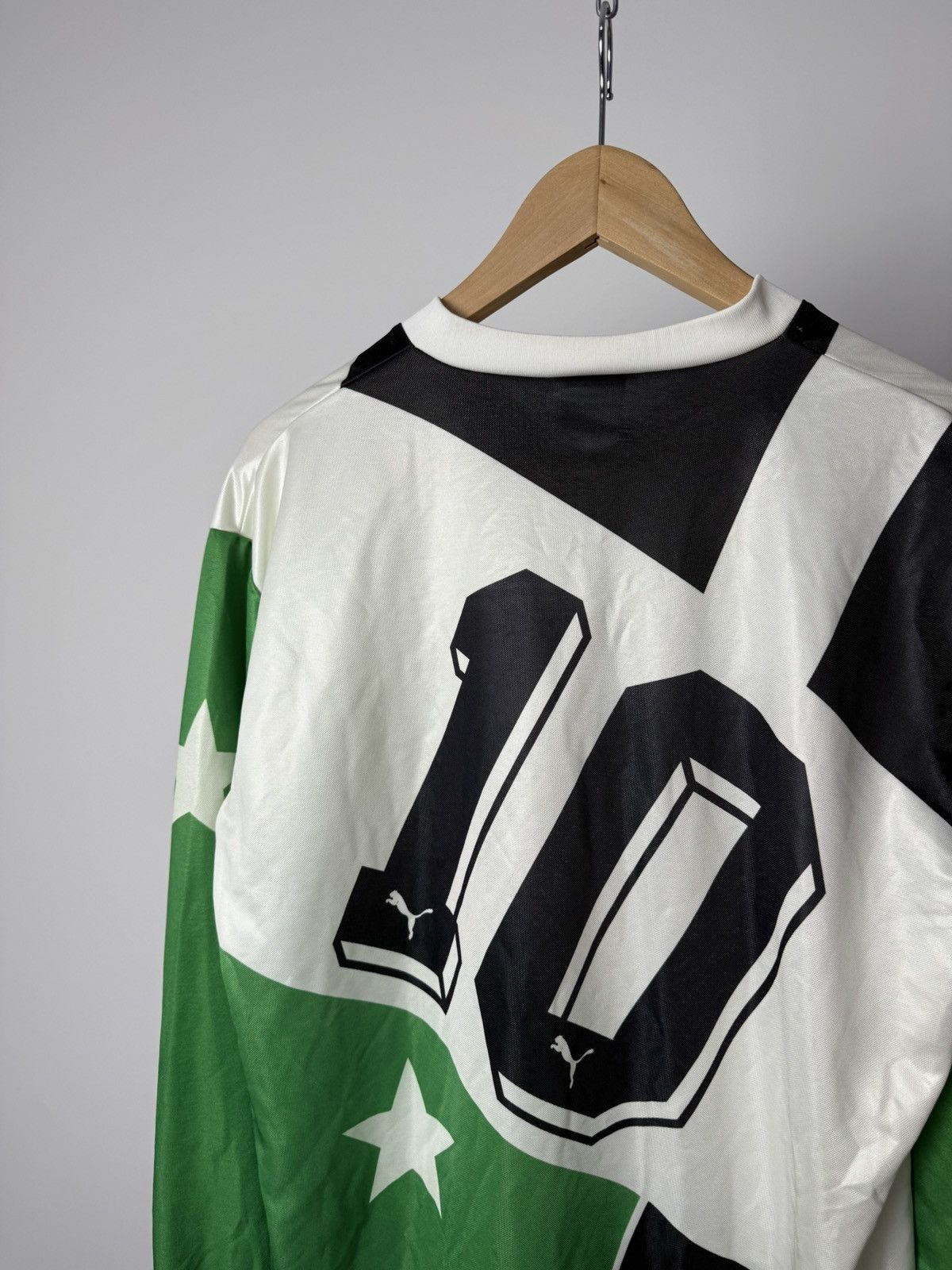 Puma × Vintage Vintage Puma Made In West Germany Long Sleeve Soccer Jersey Size US L / EU 52-54 / 3 - 8 Thumbnail