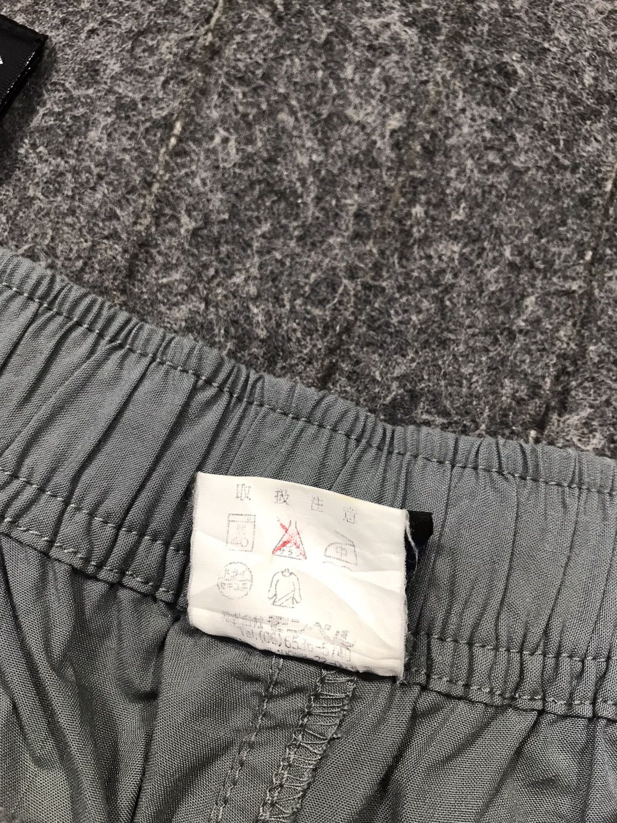 Montbell Mont Bell Outdoor Grey Thin Slack Pant Trouser Double Knee Size US 31 - 9 Thumbnail