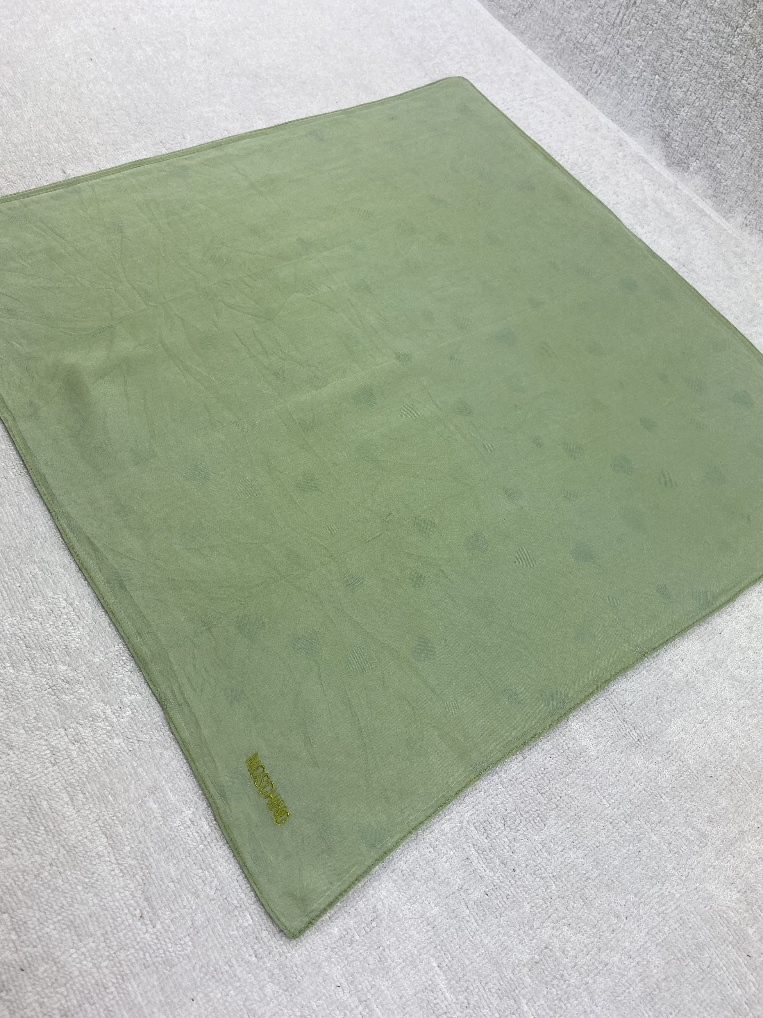 Vintage Moschino Handkerchief / Bandana / Neckerchief Size ONE SIZE - 4 Thumbnail