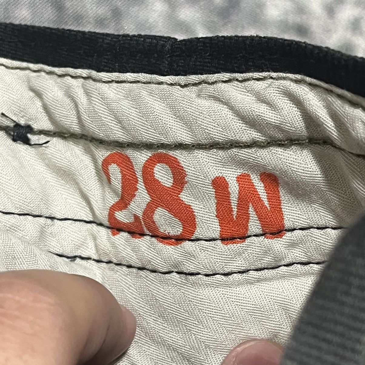 Gap VINTAGE Y2K GAP UTILITY GRUNGE SKATER BAGGY CARGO SHORTS Size US 28 / EU 44 - 8 Thumbnail
