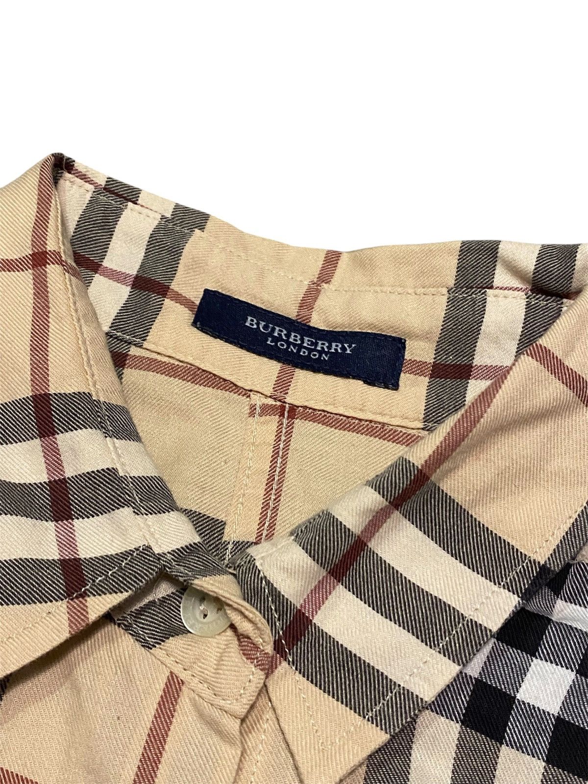 Burberry Burberry Burberrys Shirt Button Downs Vintage Nova Check Size US S / EU 44-46 / 1 - 2 Thumbnail