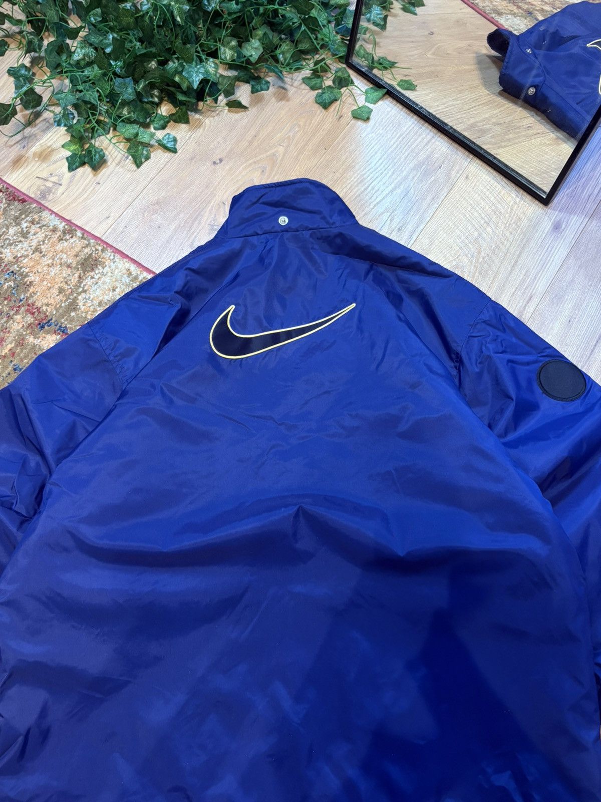 Nike 90s Vintage Double Big Swoosh Logo Oversized Down Jacket Size US M / EU 48-50 / 2 - 2 Thumbnail