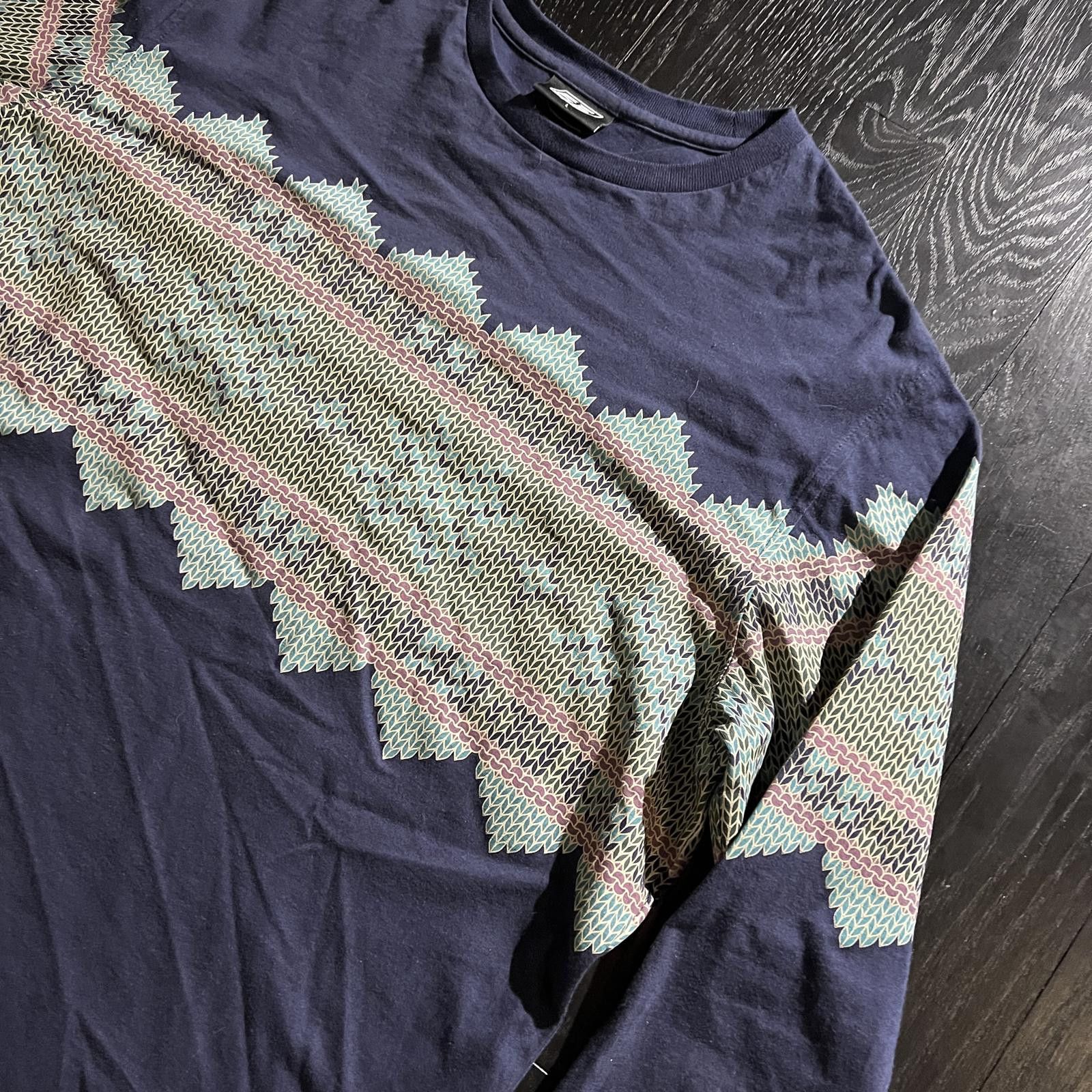 Other Vintage Nordic Pattern Longsleeve T-Shirt Navy Size US L / EU 52-54 / 3 - 2 Thumbnail