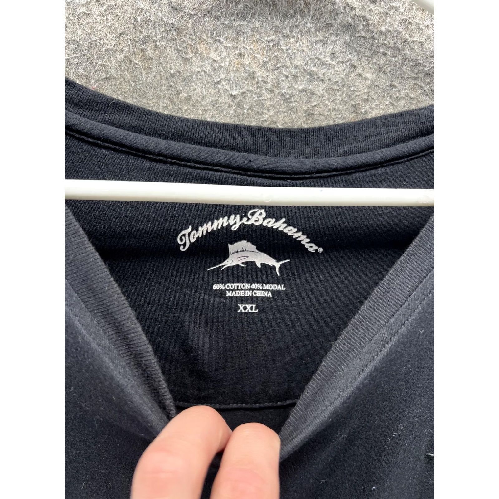 Tommy Bahama Tommy Bahama Shirt Mens 2XL Black Marlin Logo Crewneck Tee Tagless Soft Cotton Modal Short Sleeve Shirt Mens Clothes Black Logo Tee Size US XXL / EU 58 / 5 - 5 Thumbnail