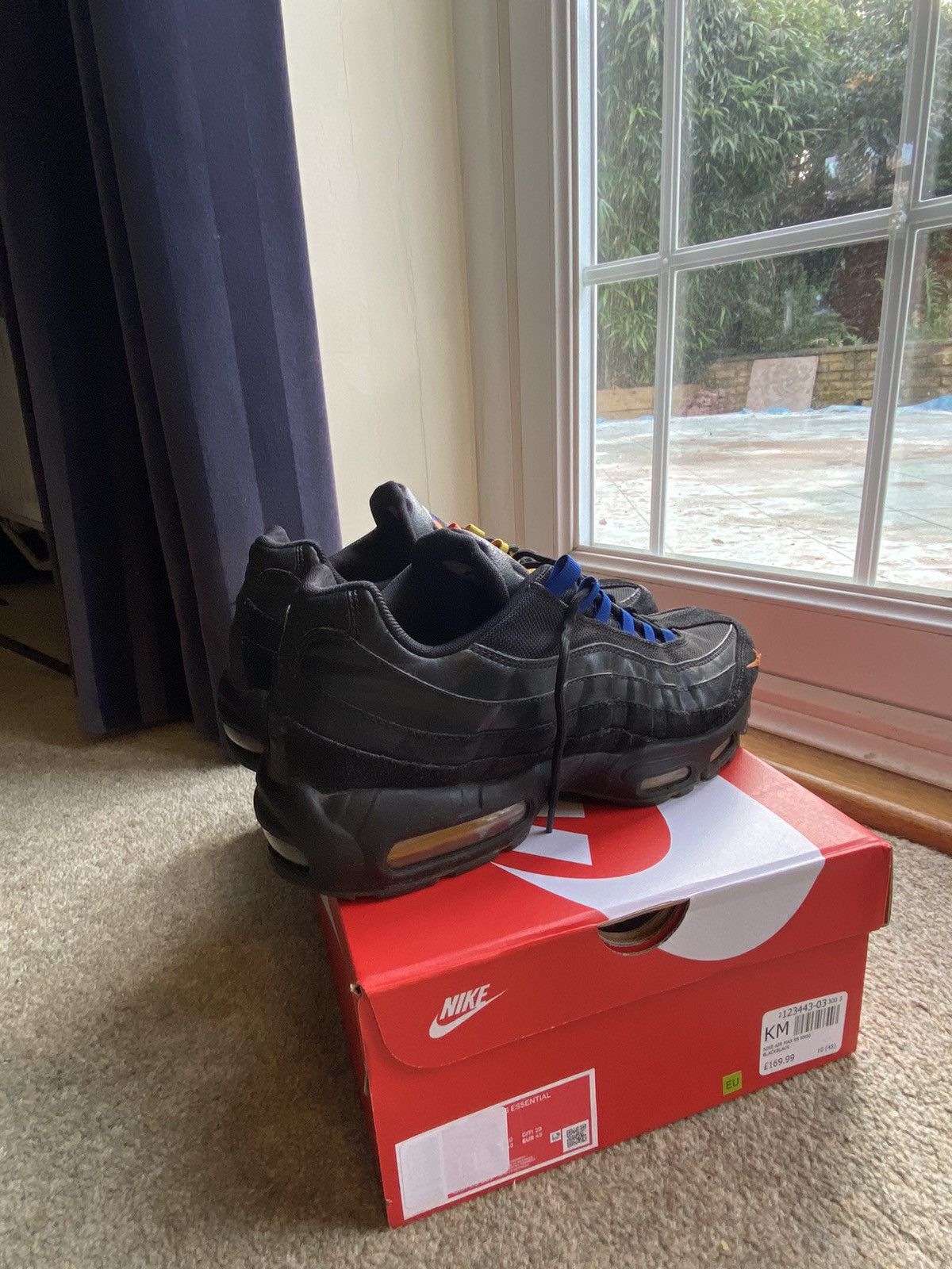 Nike AIR MAX 95 LA VS NYC Size US 11.5 / EU 44-45 - 4 Thumbnail