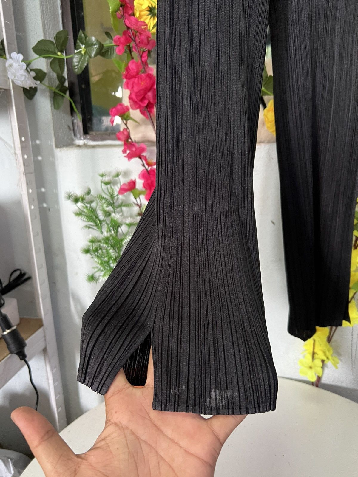 Pleats Please Issey Miyake Pleats Pleatse Issey Miyake Pants Size 27" / US 4 / IT 40 - 3 Thumbnail