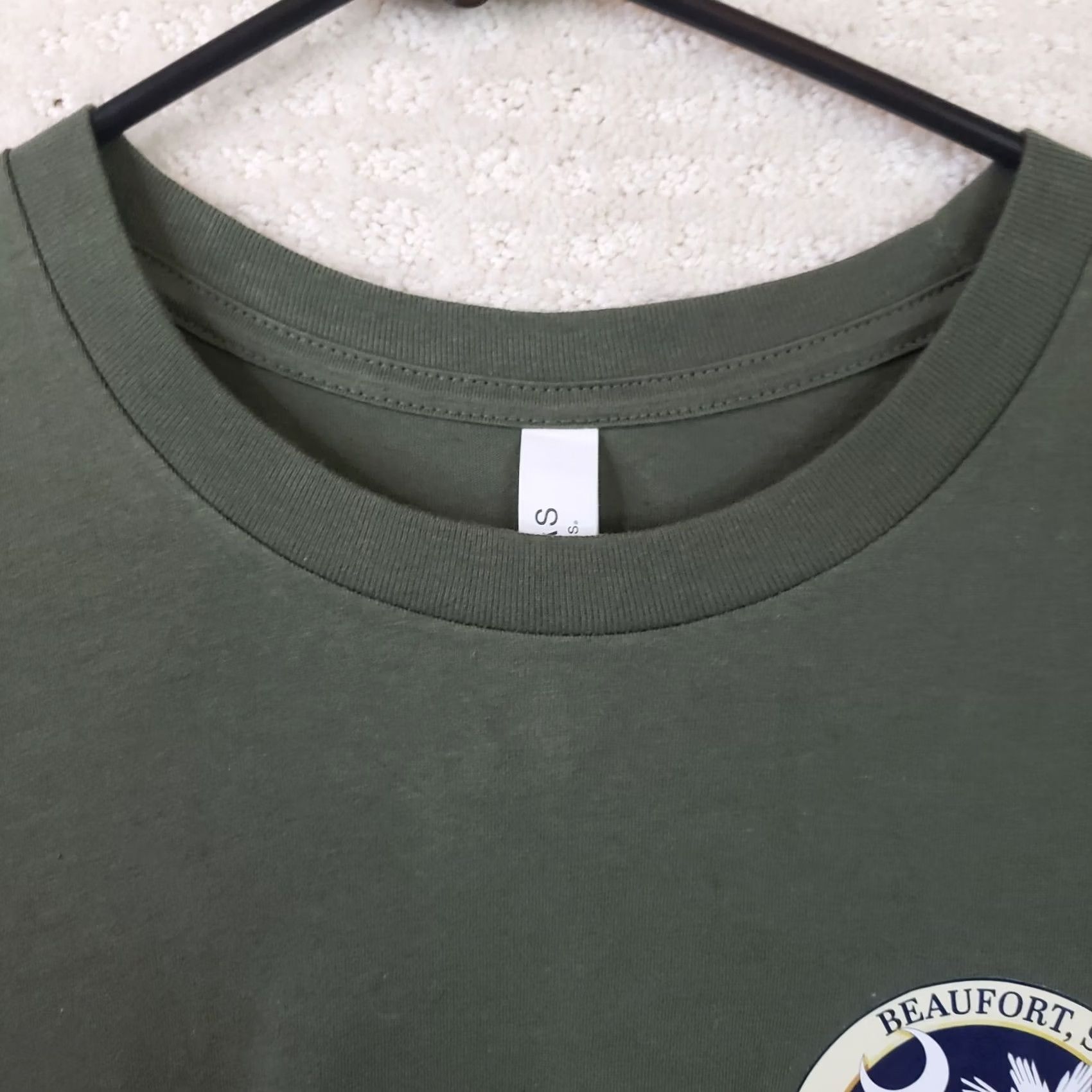 Shrimps Canvas T-Shirt Men M Green Short Sleeve Shrimp Graphics Beaufort Shrimp Festival New! Size US M / EU 48-50 / 2 - 5 Thumbnail