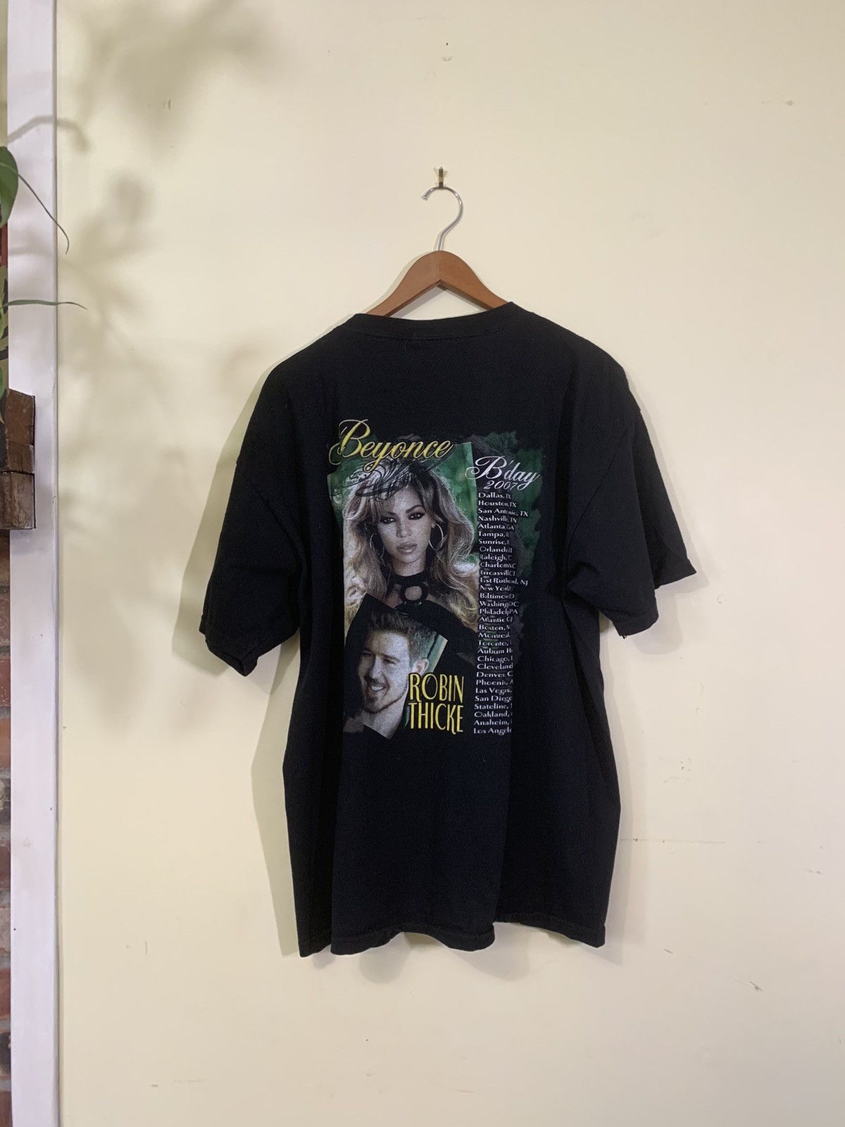 2007 Beyonce Bday Tour ft Robin Thicke