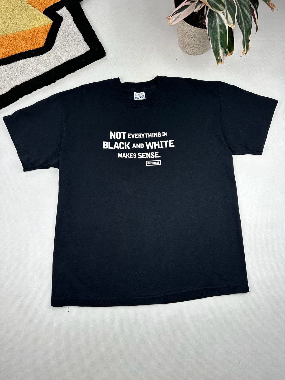 Other NOT EVERYTHING IN BLACK AND WHITE MAKES SENSE Graphic Tee Size US XL / EU 56 / 4 - 1 Thumbnail