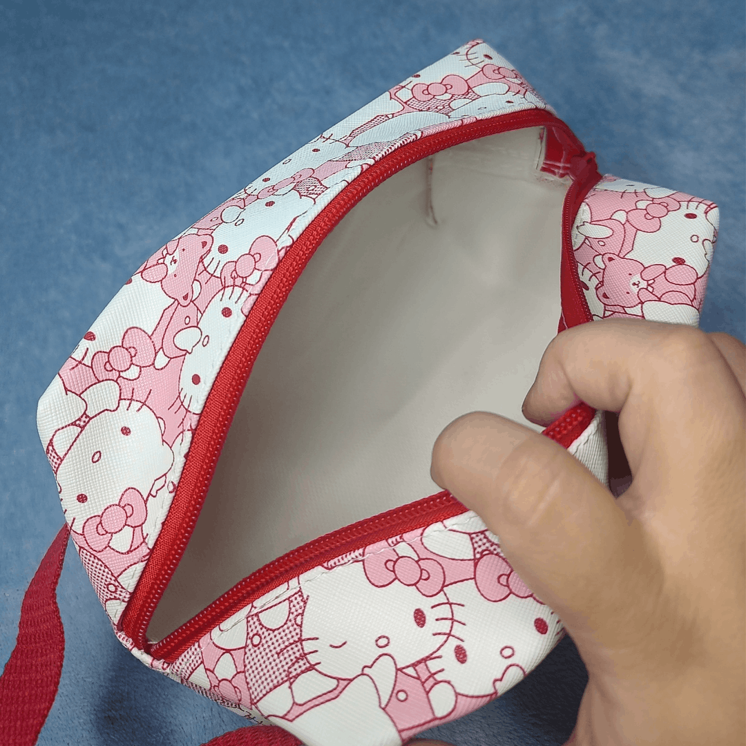 Japanese Brand HELLO KITTY Waterproof Cosmetic Bag NEW Size ONE SIZE - 8 Thumbnail