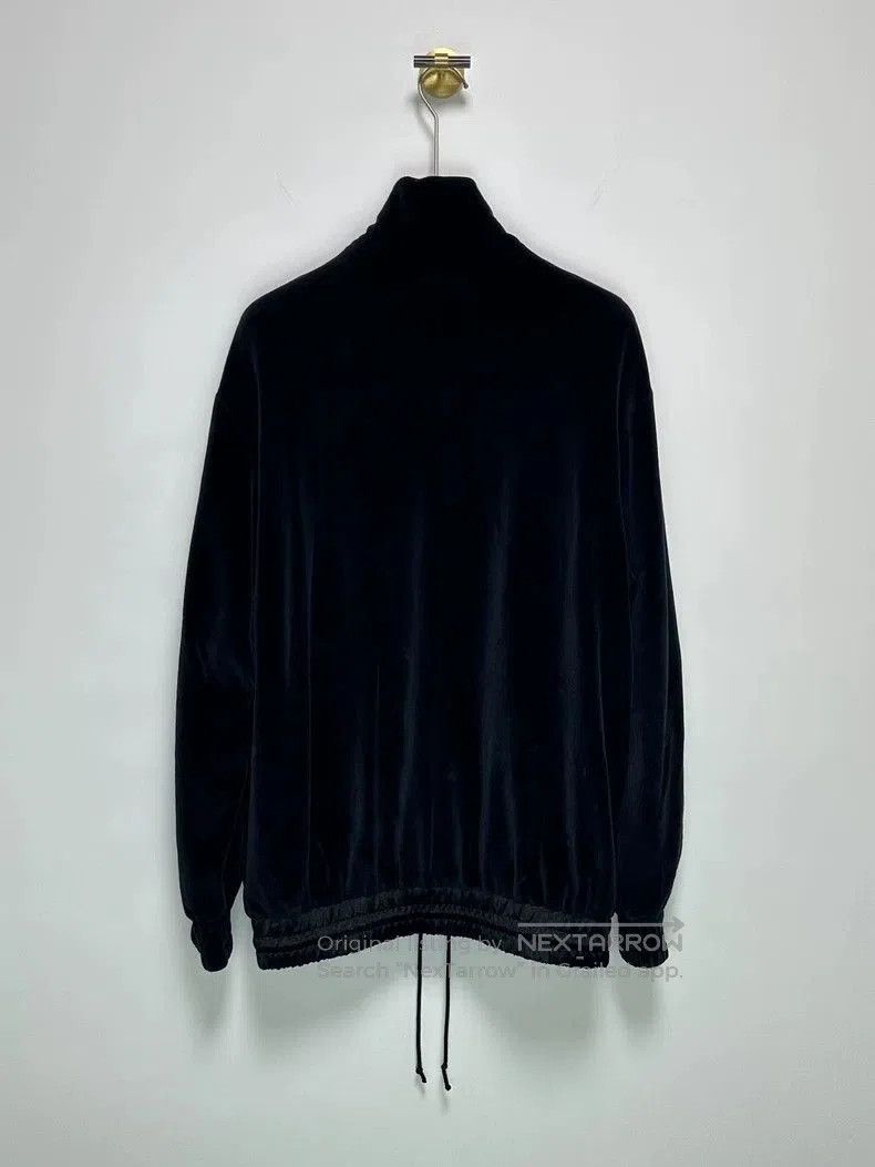 Gucci Gucci Black Velvet Logo Embroidery Jacket. Size US M / EU 48-50 / 2 - 2 Thumbnail