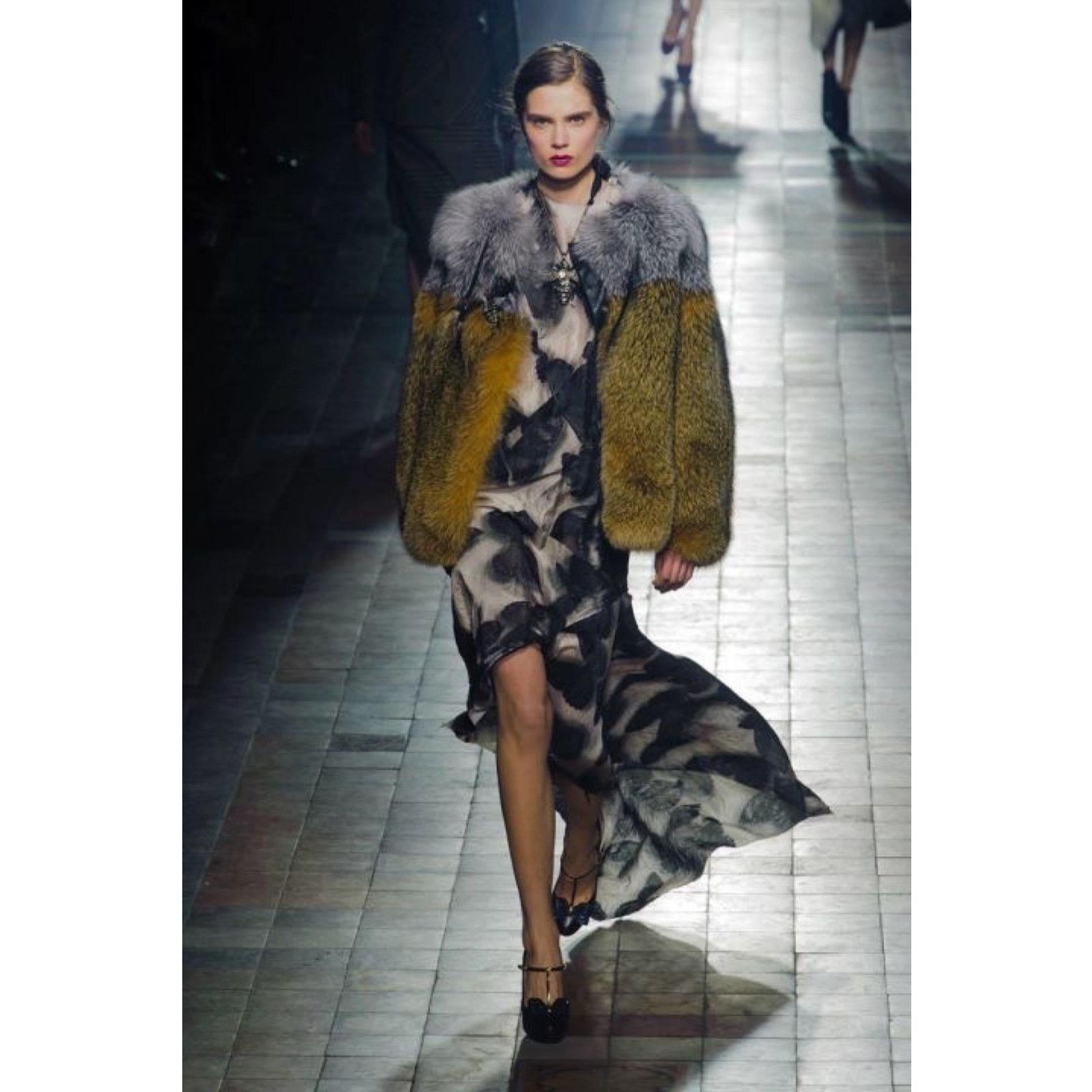 Lanvin Lanvin Alber Elbaz FW13 Silk Butterfly Print Fishtail Dress Size S / US 4 / IT 40 - 10 Thumbnail