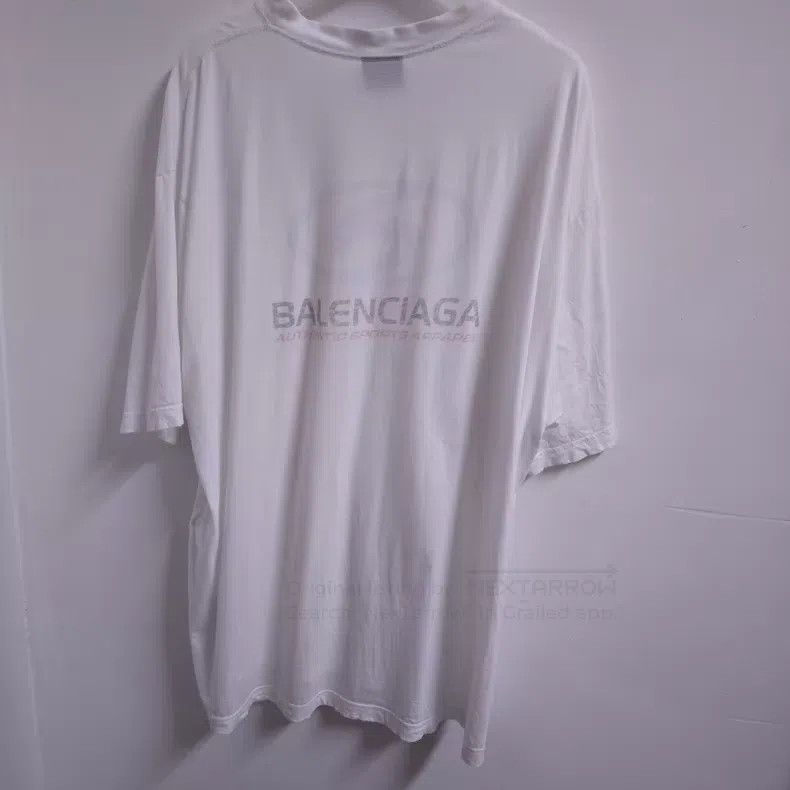 Balenciaga Balenciaga Distressed White Short Sleeve T-Shirt Size US M / EU 48-50 / 2 - 2 Thumbnail