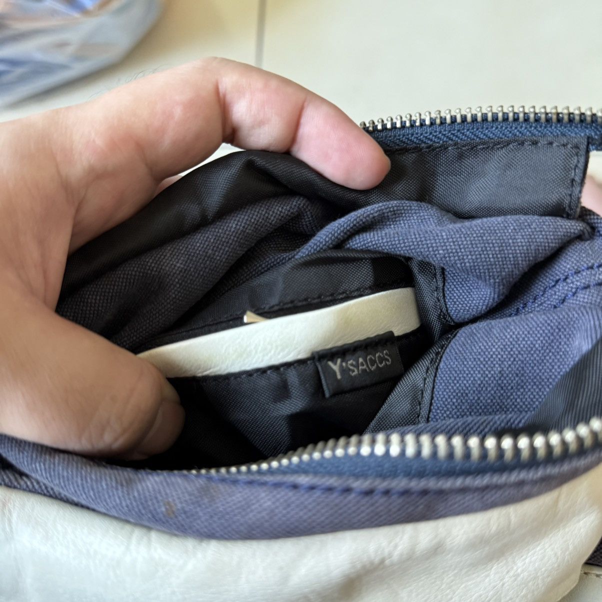 Y's Yohji Yamamoto Two Tone Ysaccs Sling Bag Size ONE SIZE - 8 Thumbnail