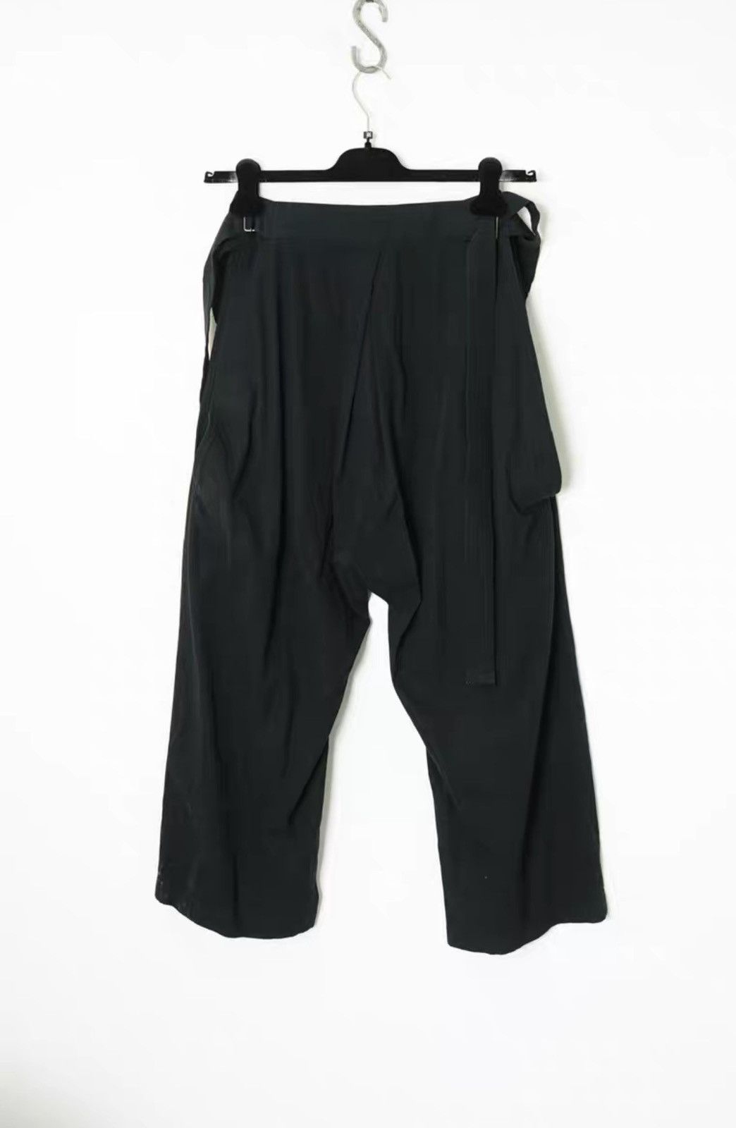 Yohji Yamamoto Yohji Yamamoto Relaxed Straight Wide-Leg Pants Size US 34 / EU 50 - 1 Thumbnail