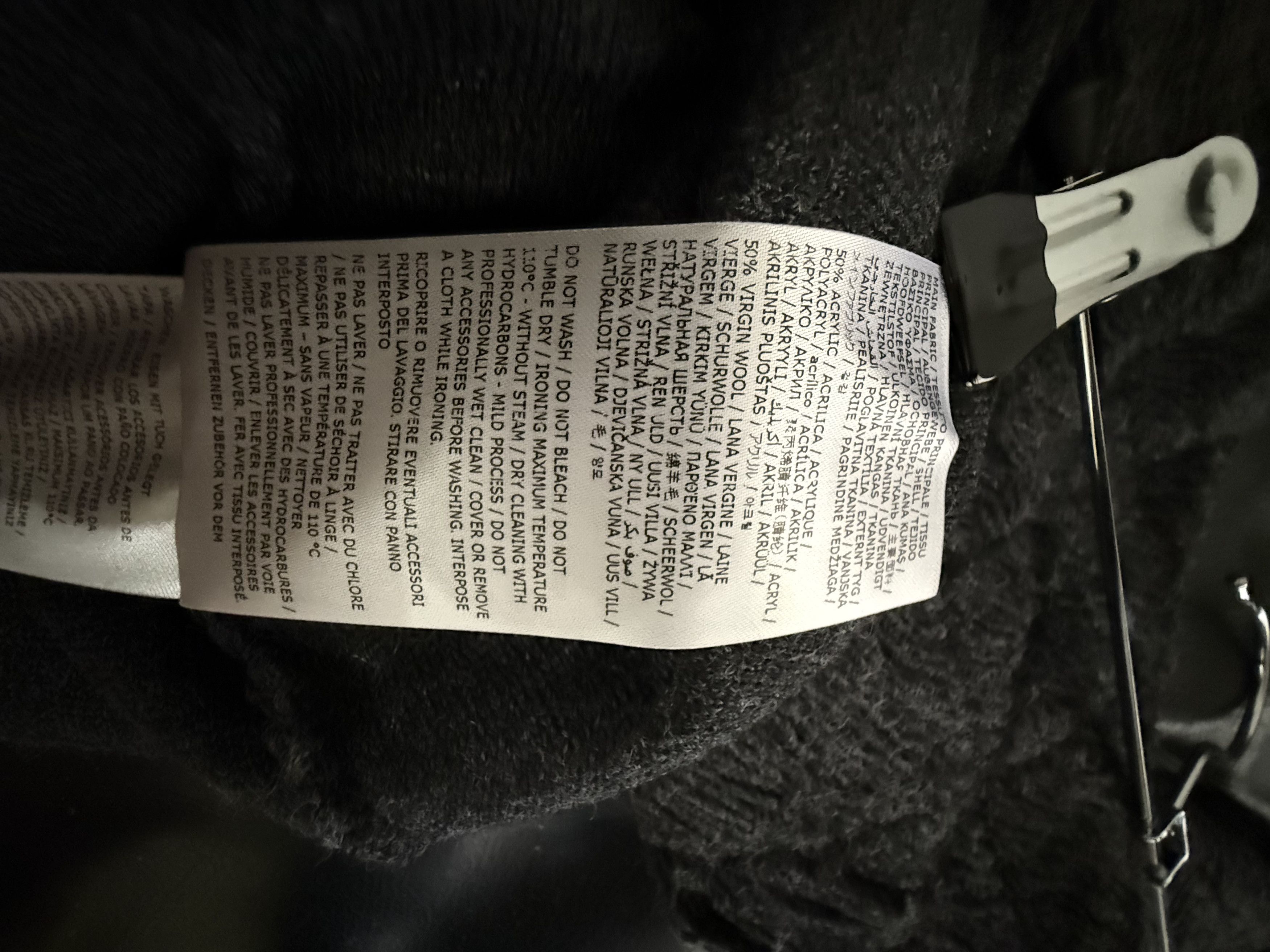 Maison Margiela Distressed-Effect Crew-Neck Jumper Size US XL / EU 56 / 4 - 11 Thumbnail