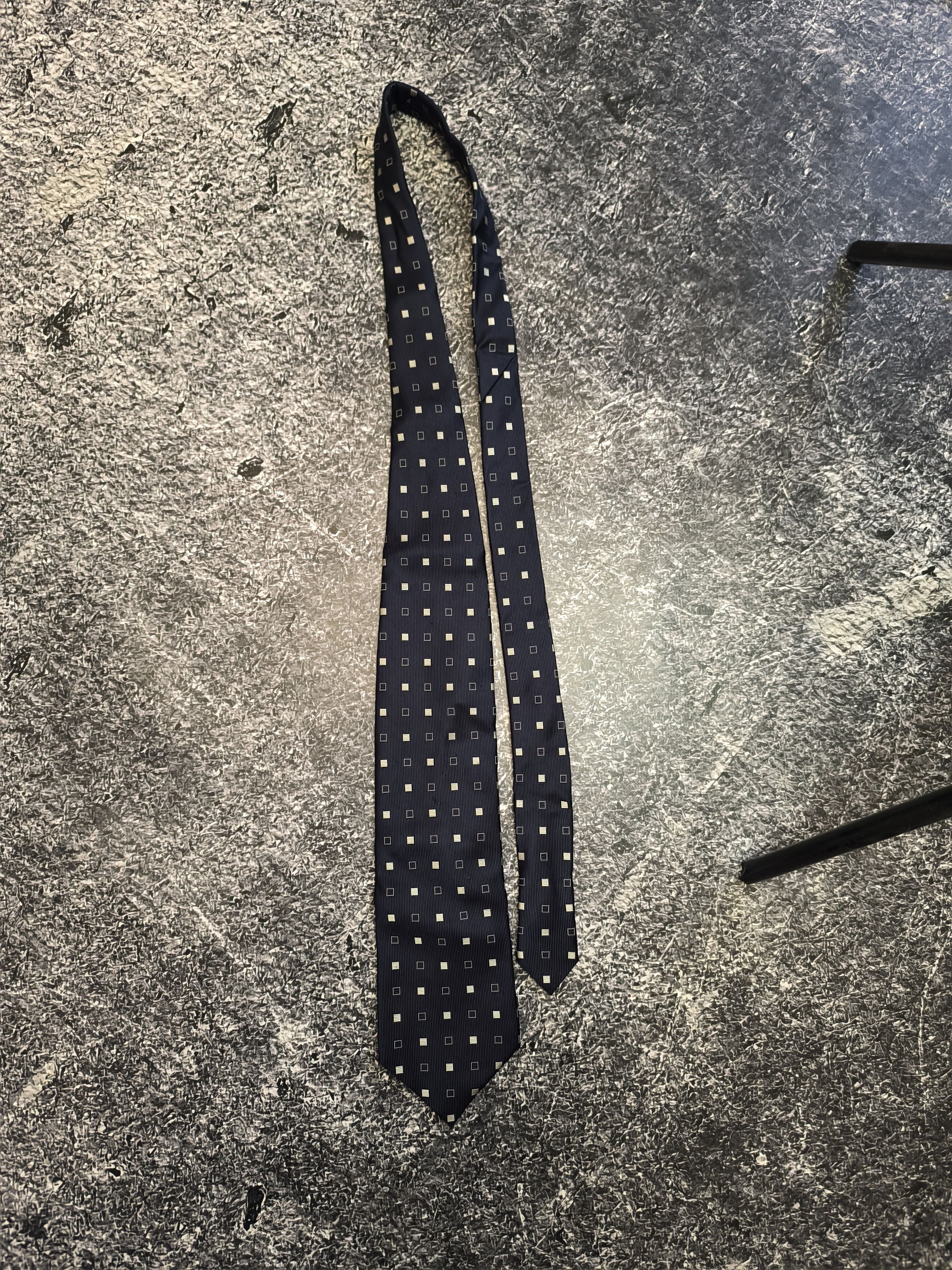 Giorgio Armani Armani collezioni ties Free shipping 🔥 Size ONE SIZE - 1 Thumbnail