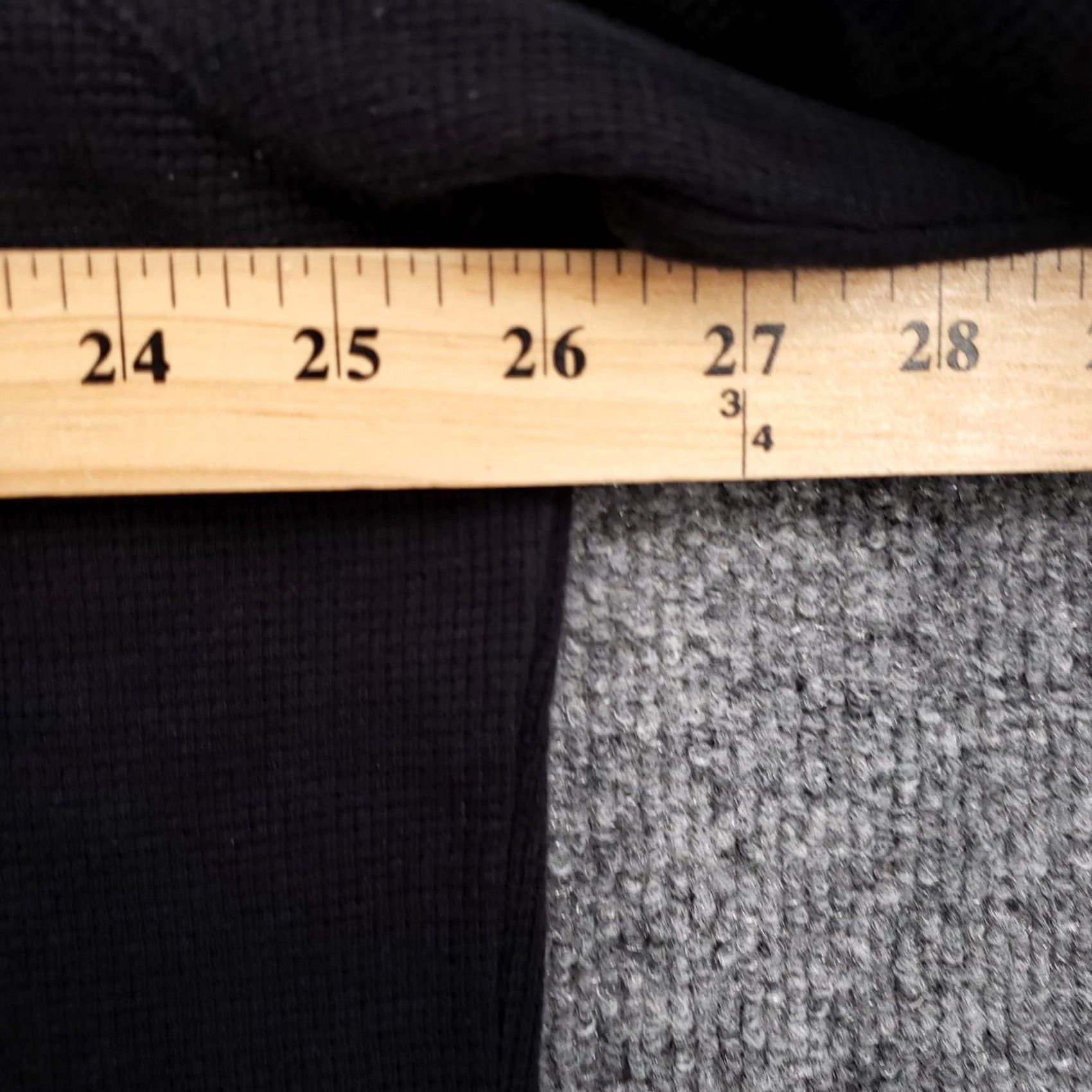 Vintage CSG Champs Sportwear Mens XL Black Waffle Knit Sweater Size US XL / EU 56 / 4 - 6 Thumbnail