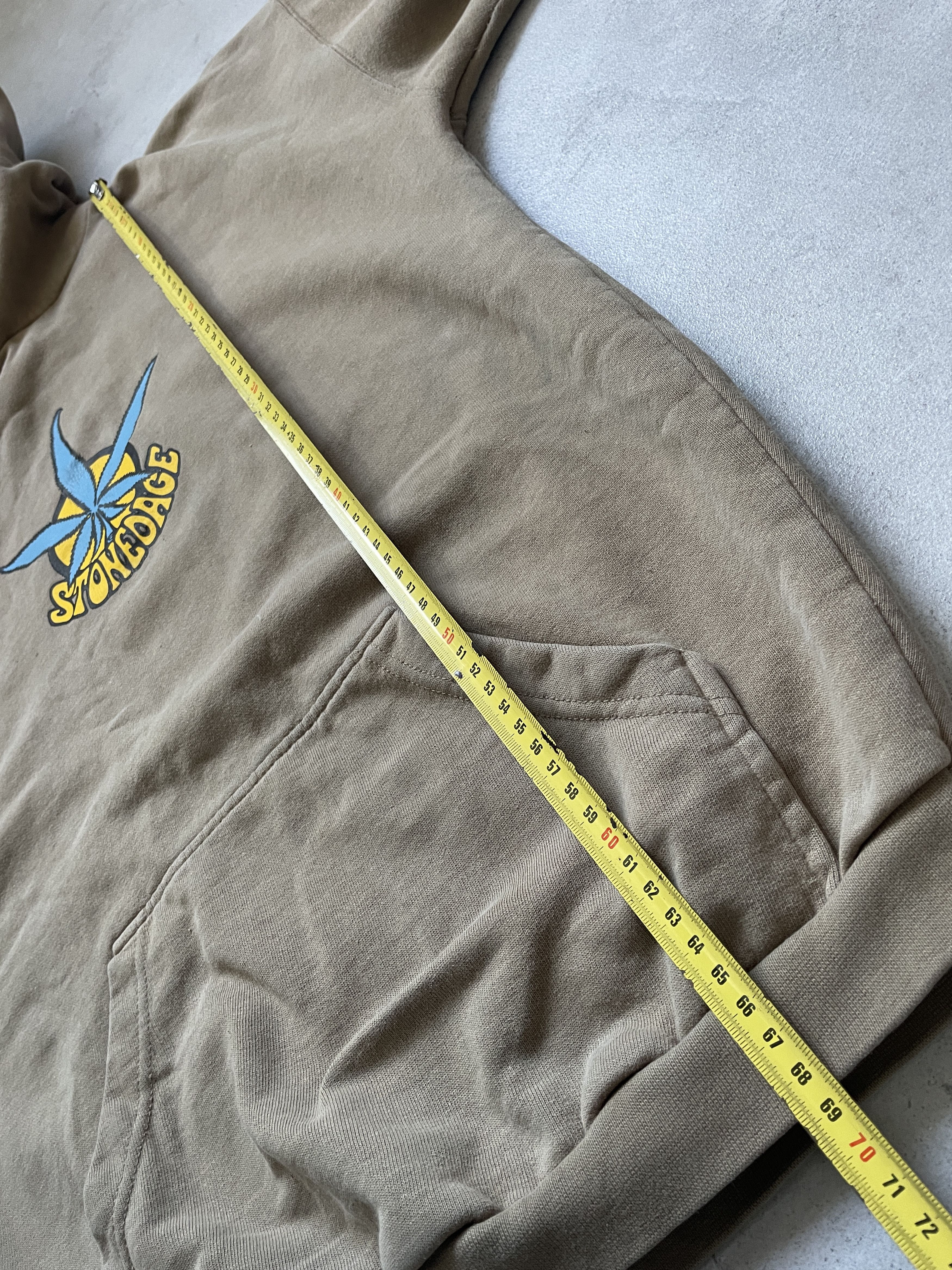 Vintage VINTAGE 90S STONEDAGE STONED GANJA BEIGE BOXY HOODIE Size US M / EU 48-50 / 2 - 6 Thumbnail
