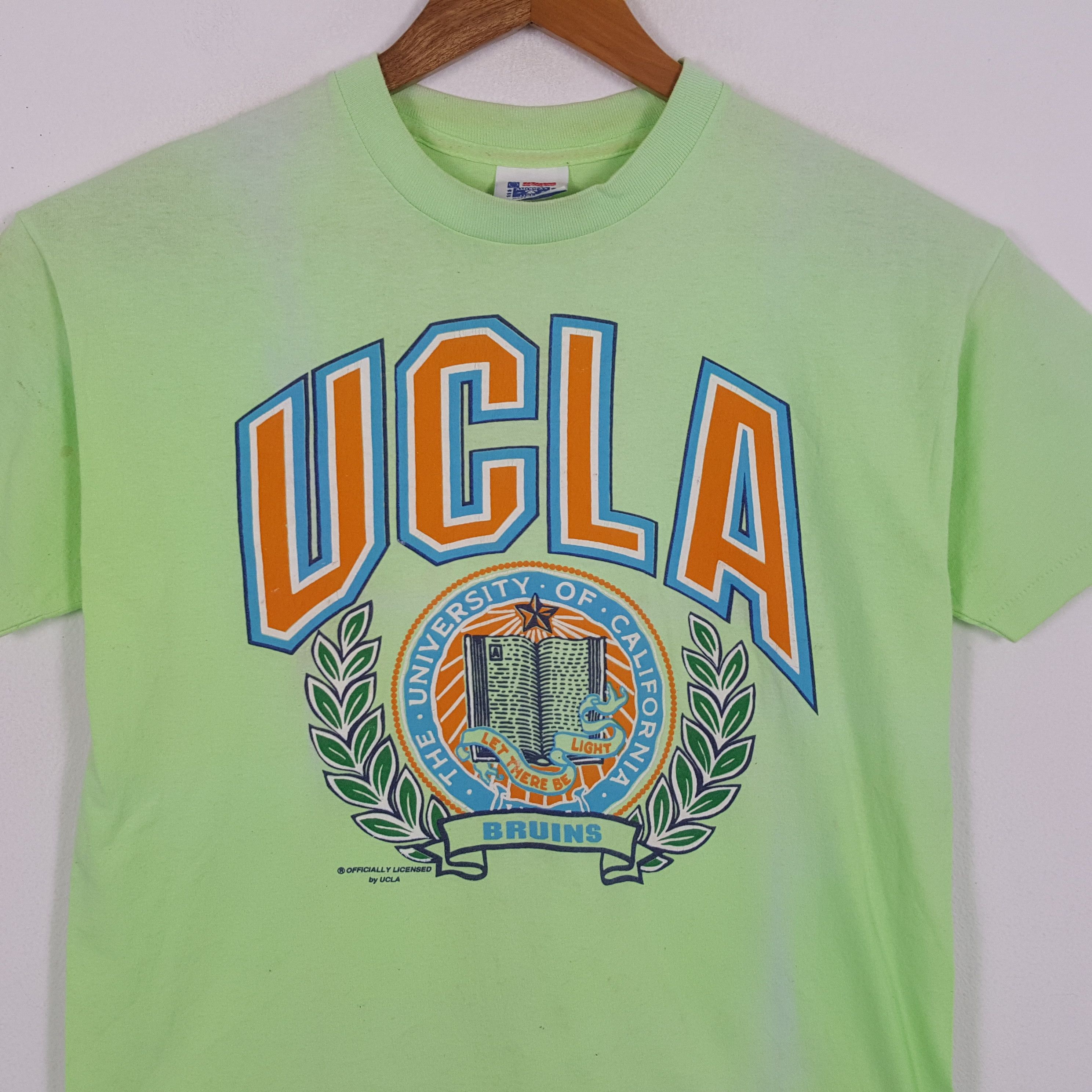 Vintage Vintage UCLA BRUINS American University T-Shirts Size US M / EU 48-50 / 2 - 2 Thumbnail