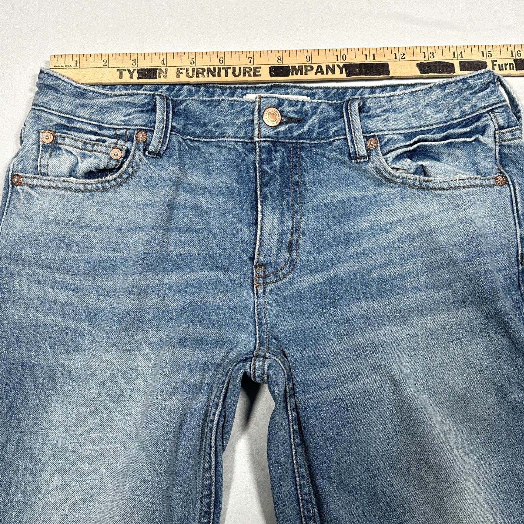 Vintage VINTAGE We The Free Women's Jeans Flared High Rise Denim 28 Blue Distressed Frayed Pockets 2010s Size 28" / US 6 / IT 42 - 7 Thumbnail