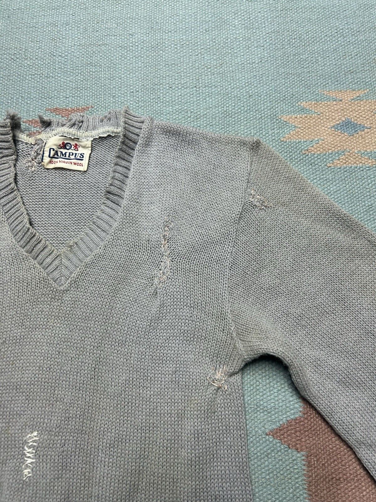 Vintage Vtg 1940s wool knit sweater campus distressed repaired XS/S Size US S / EU 44-46 / 1 - 4 Thumbnail