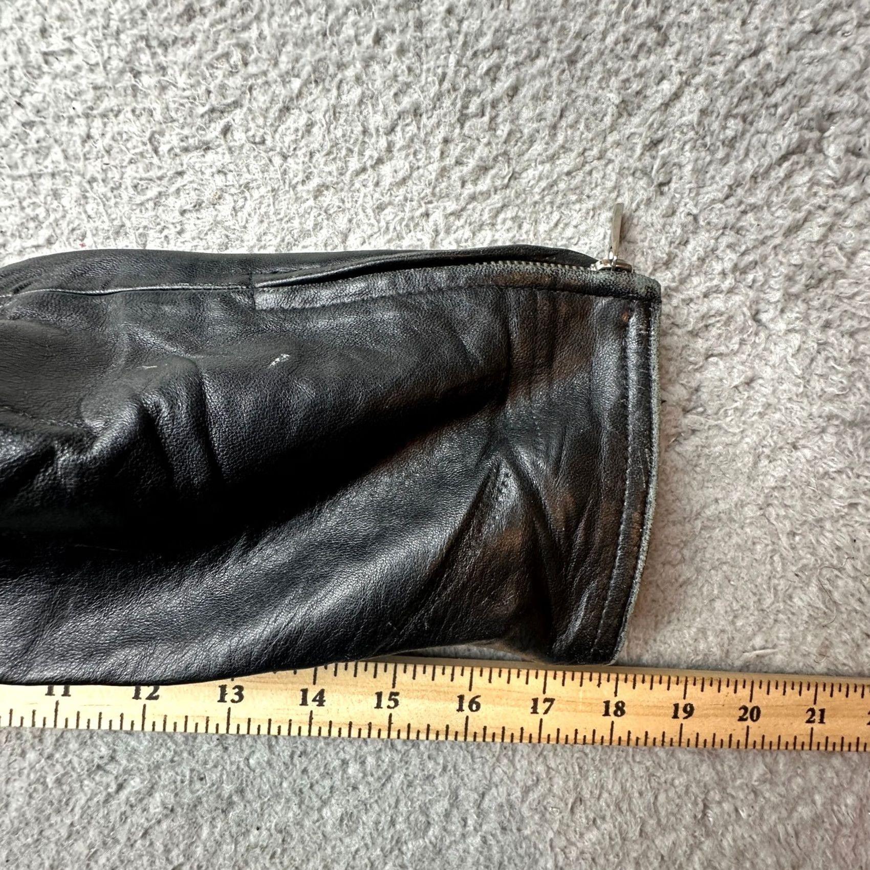 Vintage VINTAGE Wilsons Leather Pelle Studio Italy Thinsulate Bomber Leather Jacket Womens Large Black Full Zip Moto Motorcycle Jacket Womens Large Black Size L / US 10 / IT 46 - 6 Thumbnail