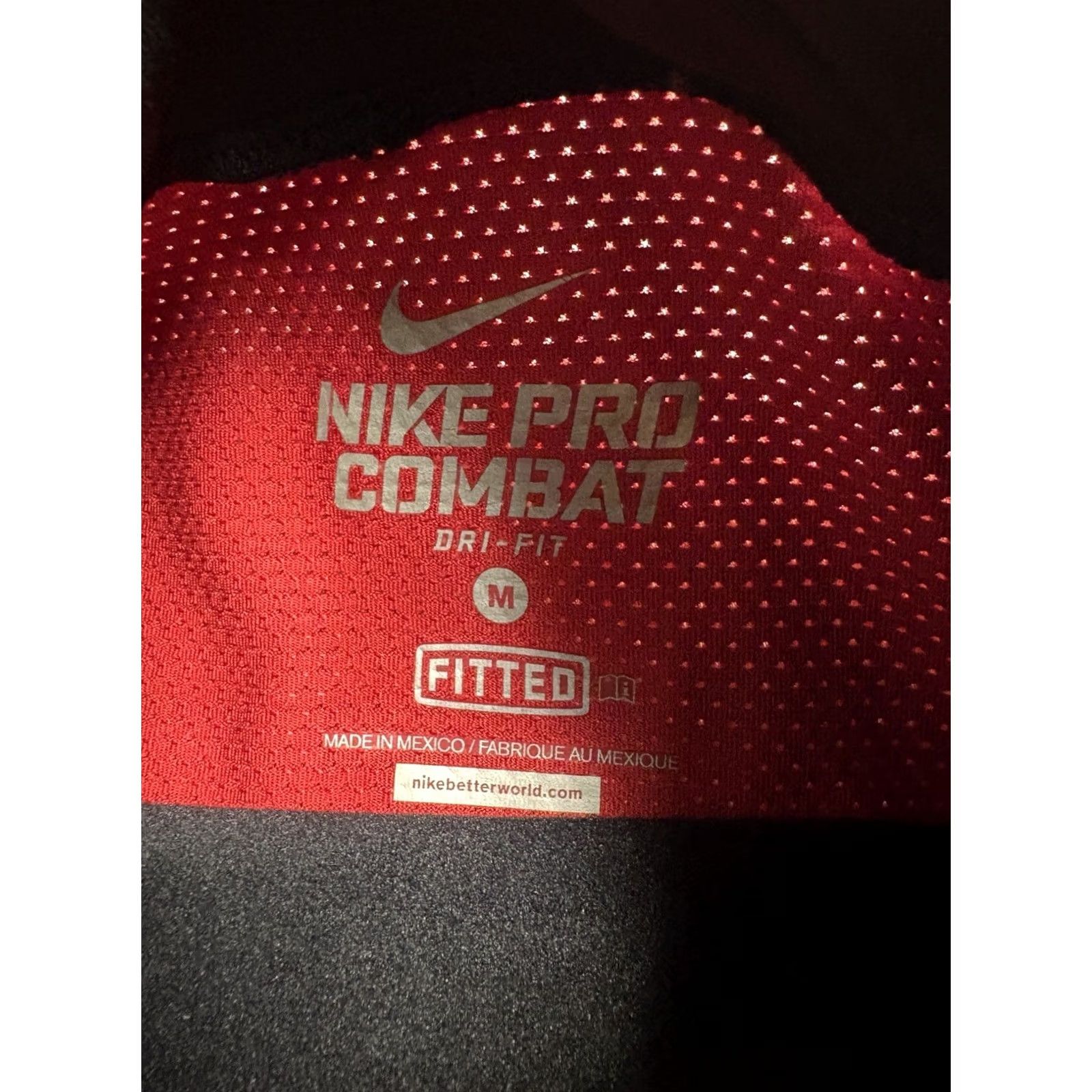 Nike Nike Pro Combat Shirt Men M Black Fitted Compression Long Sleeve Shirt Size US M / EU 48-50 / 2 - 3 Thumbnail