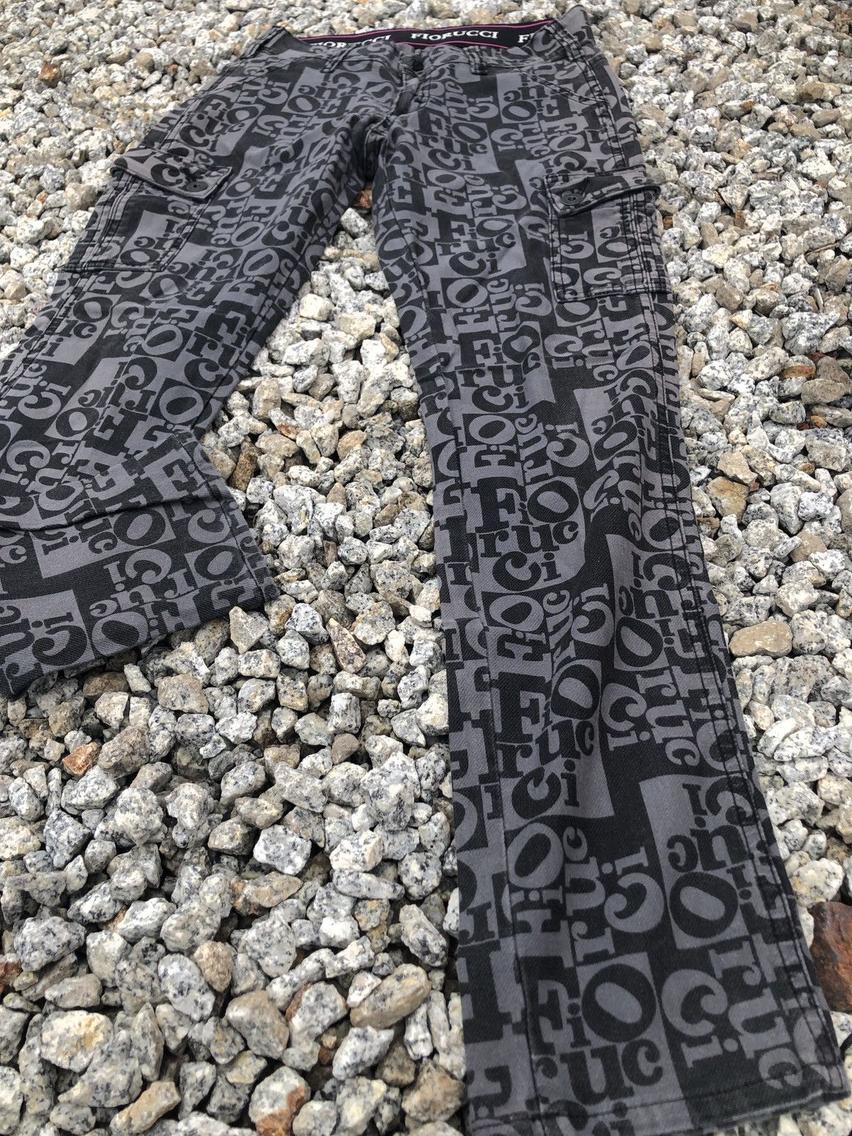Fiorucci × Japanese Brand VINTAGE FIORUCCI MONOGRAM PARACHUTE CARGO MULTI CARGOPOCKET Size US 28 / EU 44 - 2 Thumbnail