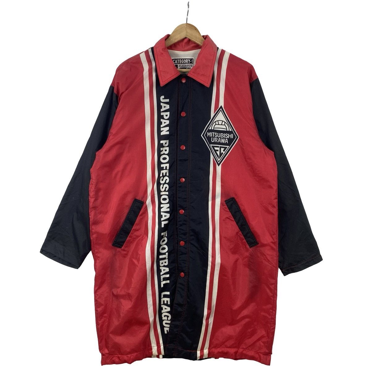 Vintage Vintage J.LEAGUE OFFICIAL Category Mitsubishi Urawa FC Japan Size US XXL / EU 58 / 5 - 3 Thumbnail