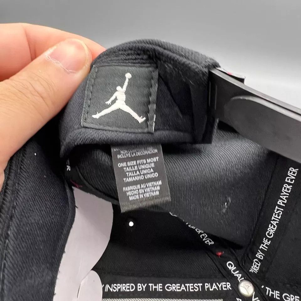 Jordan Brand Air Jordan Hat Men Embroidered Logo Jumpman Snap Back Cap Size ONE SIZE - 5 Thumbnail