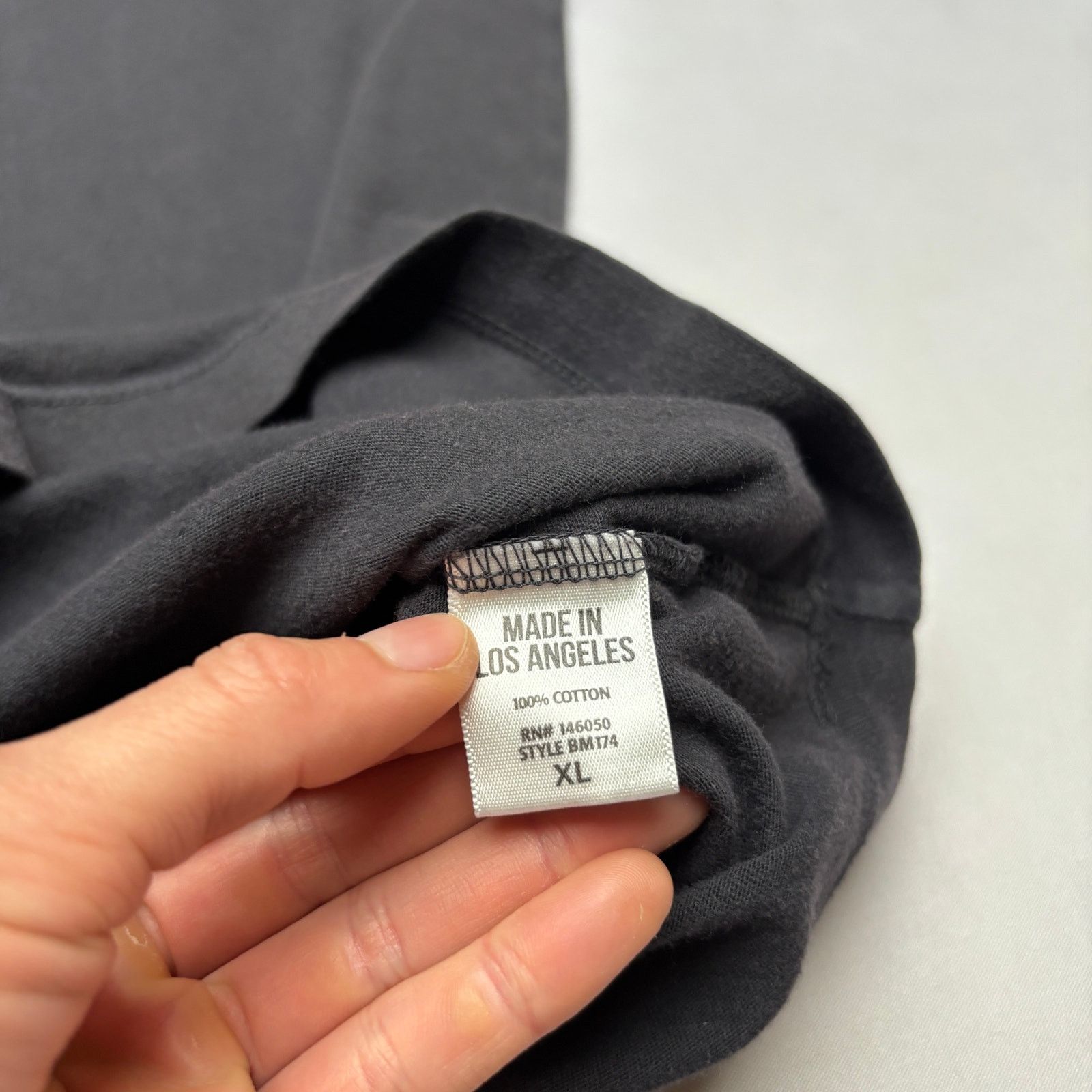Buck Mason Buck Mason Slub Curved Hem T Shirt Men's XL Quiet Luxury Size US XL / EU 56 / 4 - 7 Thumbnail