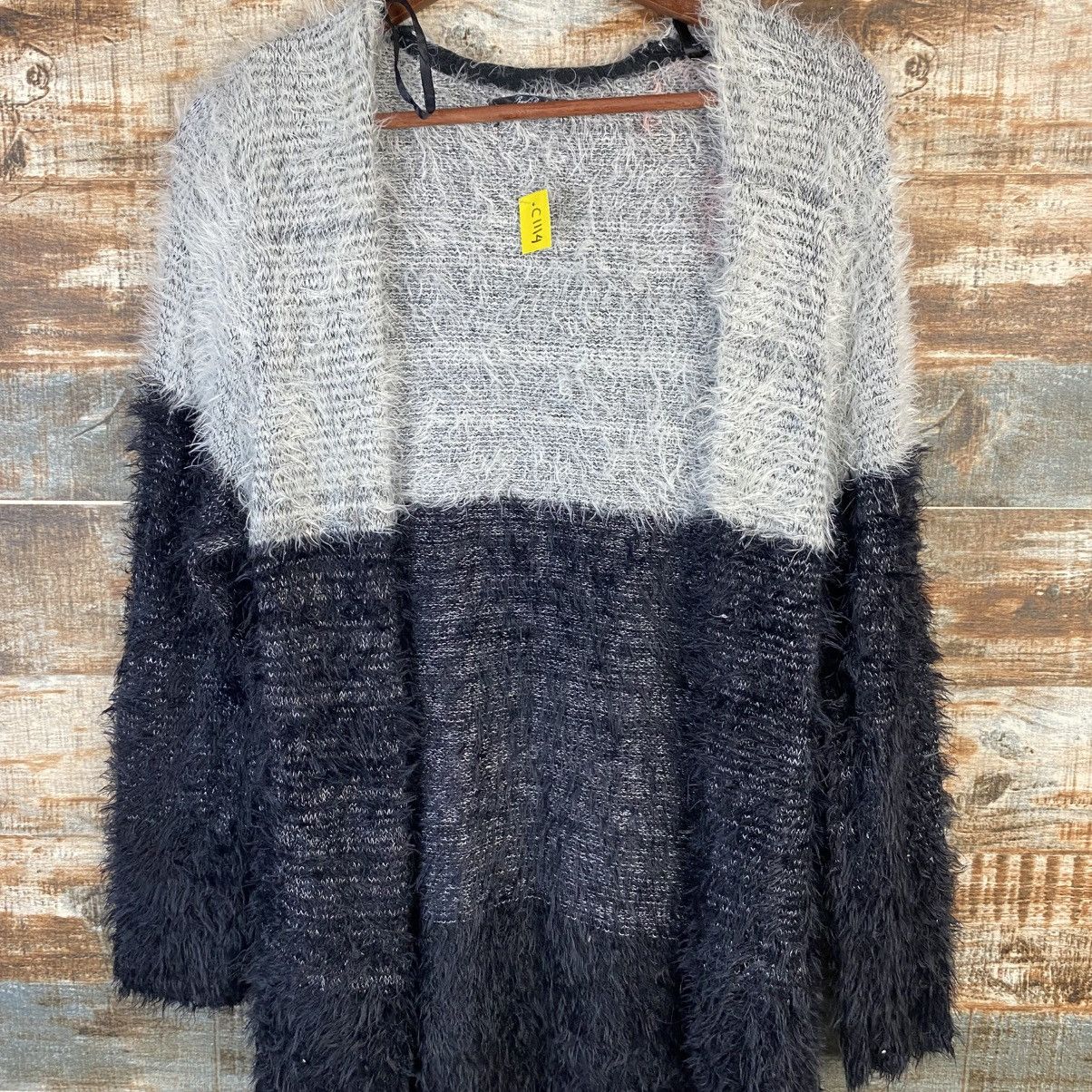 Japanese Brand DL Raf Baf Black Cardigan fur shaggy mohair Knitwear #C1114 Size M / US 6-8 / IT 42-44 - 5 Thumbnail