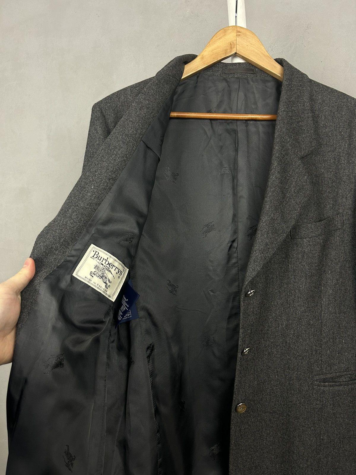Burberry Burberry Women’s Grey Wool Blazer Made in England Vintage Size L / US 10 / IT 46 - 8 Thumbnail