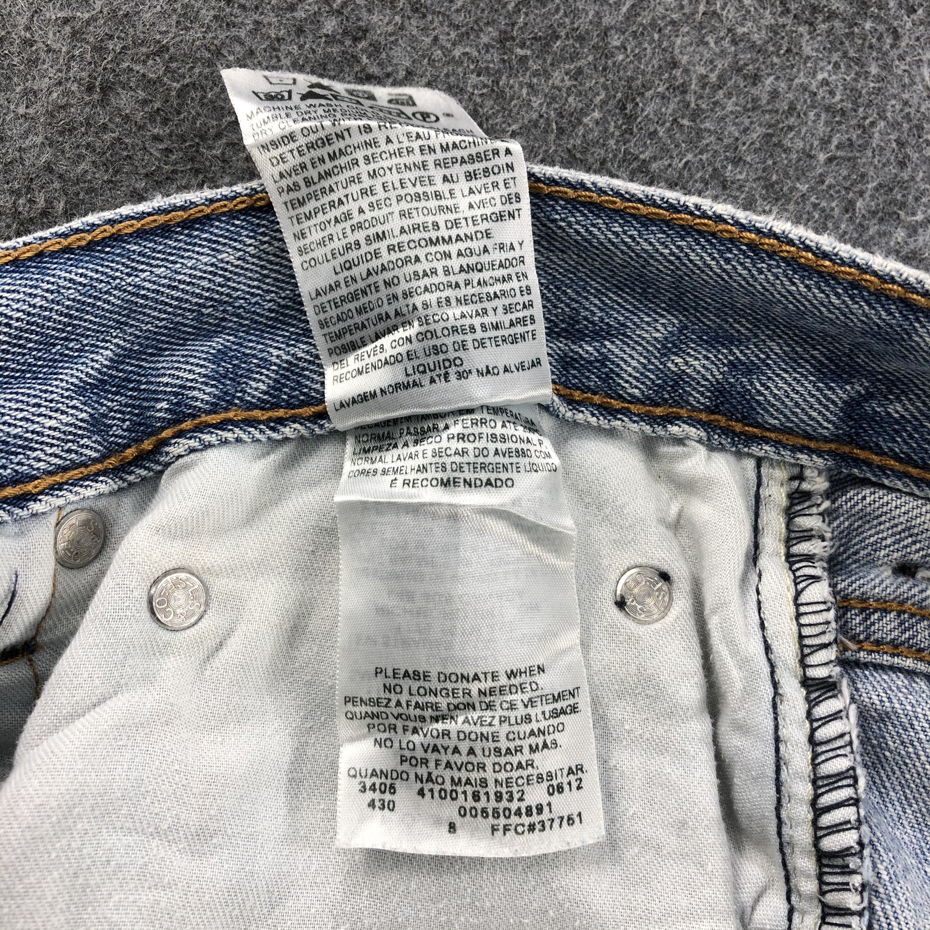 Levi's × Vintage Vintage Light Wash Levis 550 Jeans-JM1715 Size US 32 / EU 48 - 14 Thumbnail