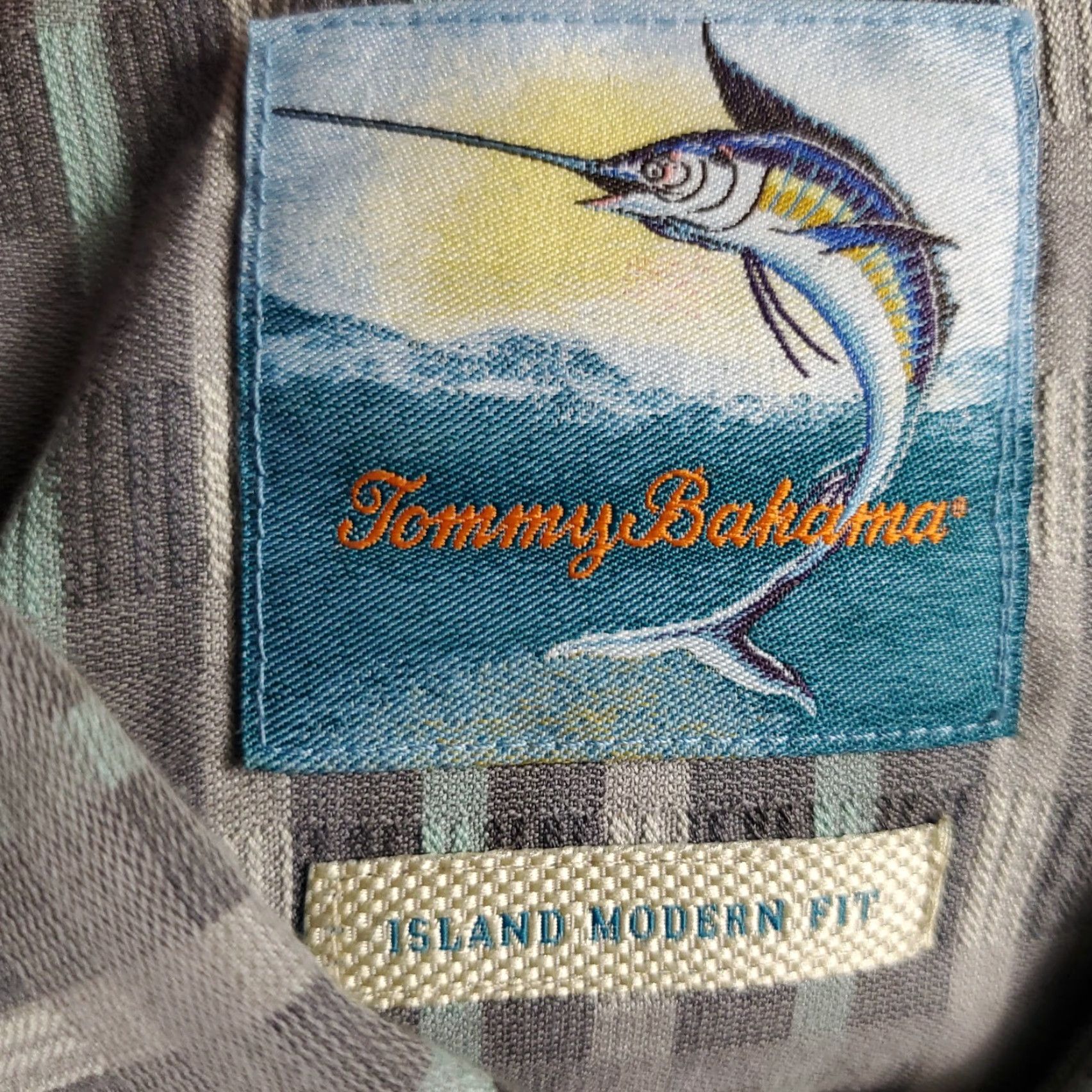 Tommy Bahama Tommy Bahama Hawaiian Shirt Gray Check Button-Up Short Sleeve Adult Medium Size US M / EU 48-50 / 2 - 7 Thumbnail