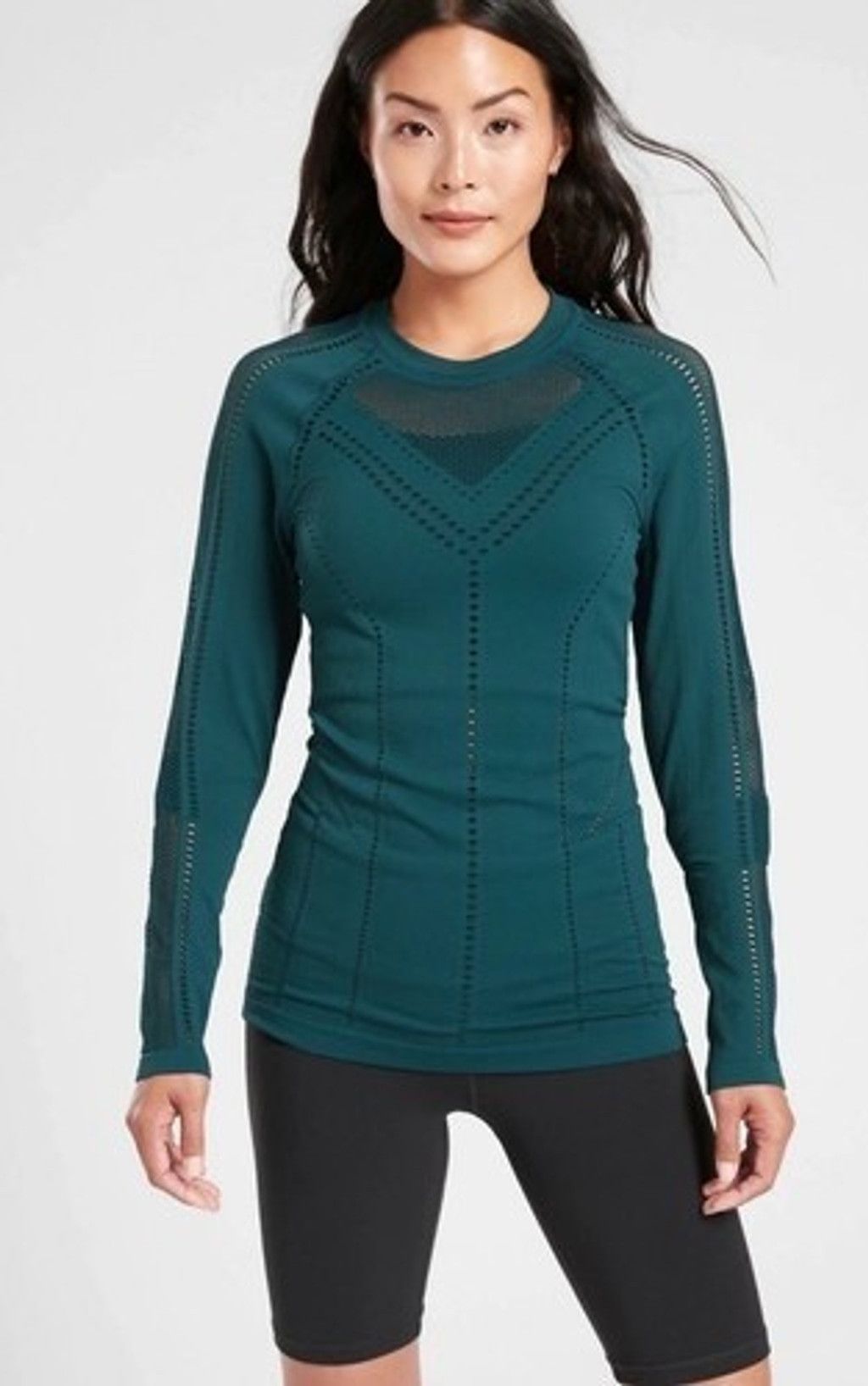 Athleta Athleta Nordic Teal Oxygen Seamless Long Sl T-Shhirt Women L Size L / US 10 / IT 46 - 6 Thumbnail