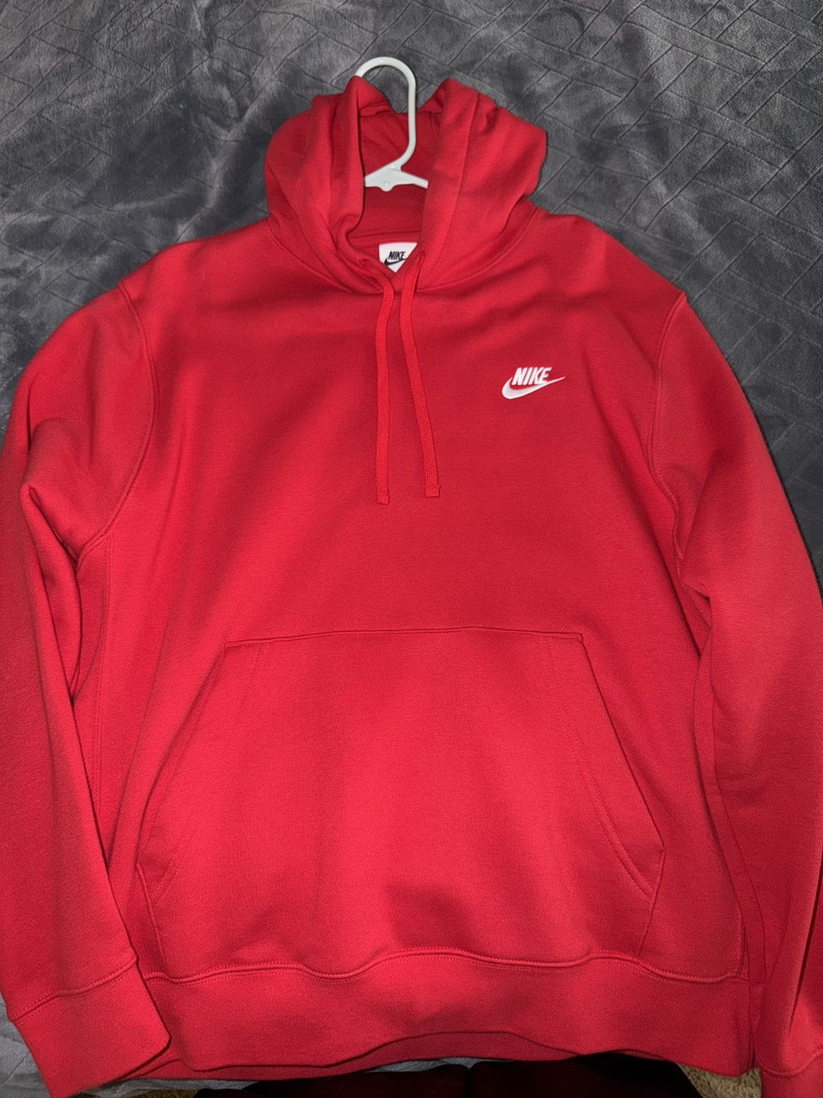 Nike red nike pullover hoodie Size US L / EU 52-54 / 3 - 1 Thumbnail