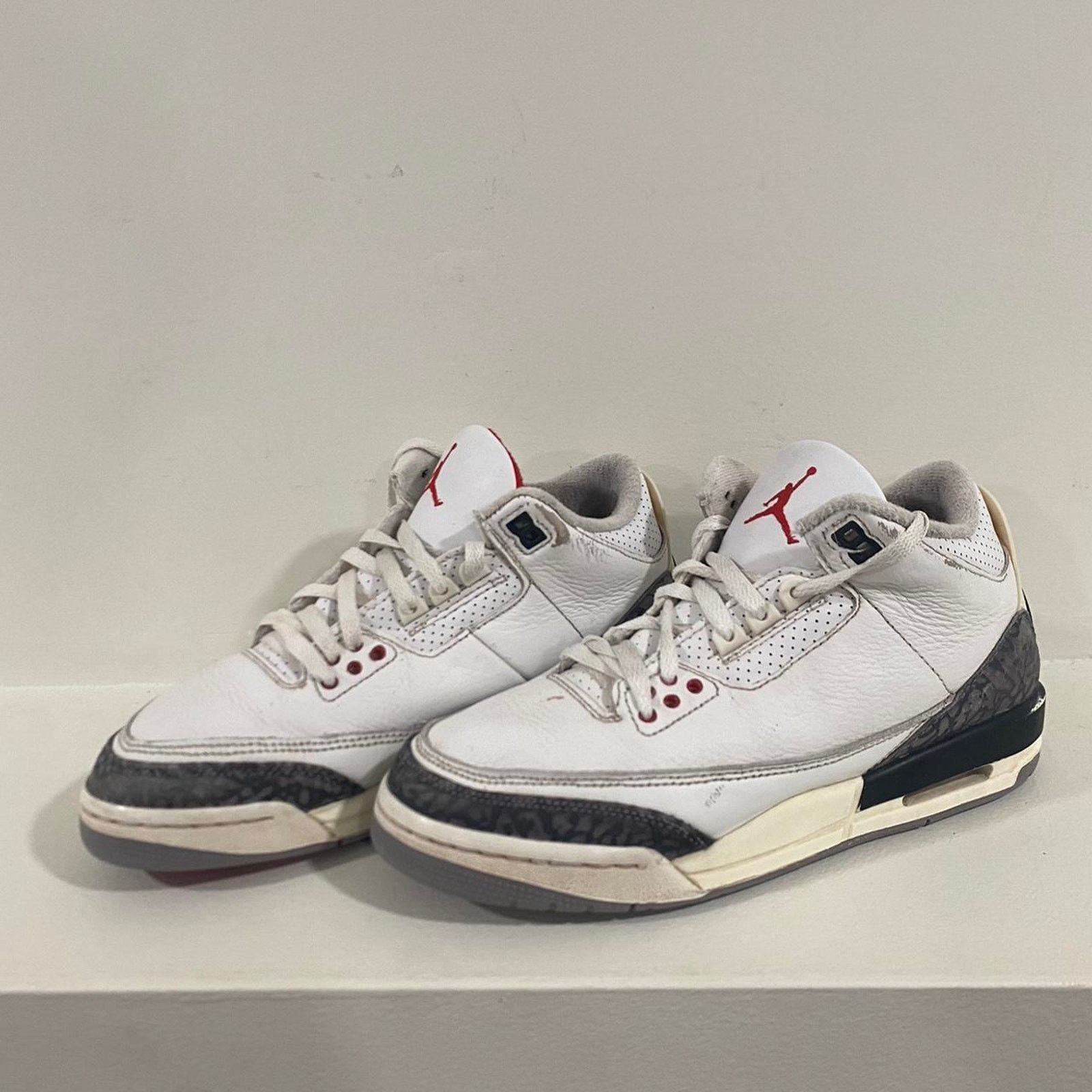 Jordan Brand Jordan 3 white cement reimagined Size US 7 / EU 40 - 2 Thumbnail