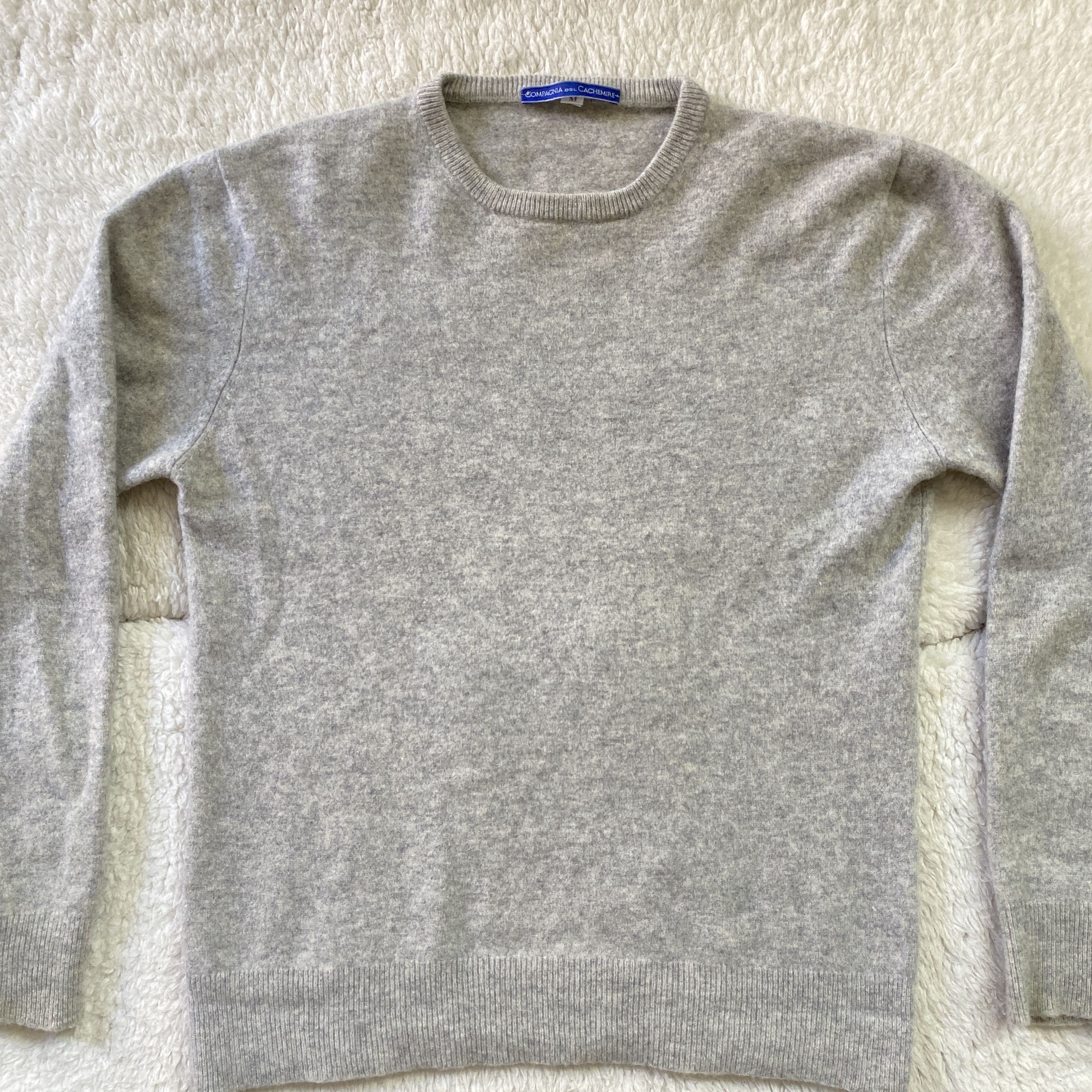 Other Italian Luxury 100% Cashmere Grey Crewneck Sweater Size M / US 6-8 / IT 42-44 - 10 Thumbnail