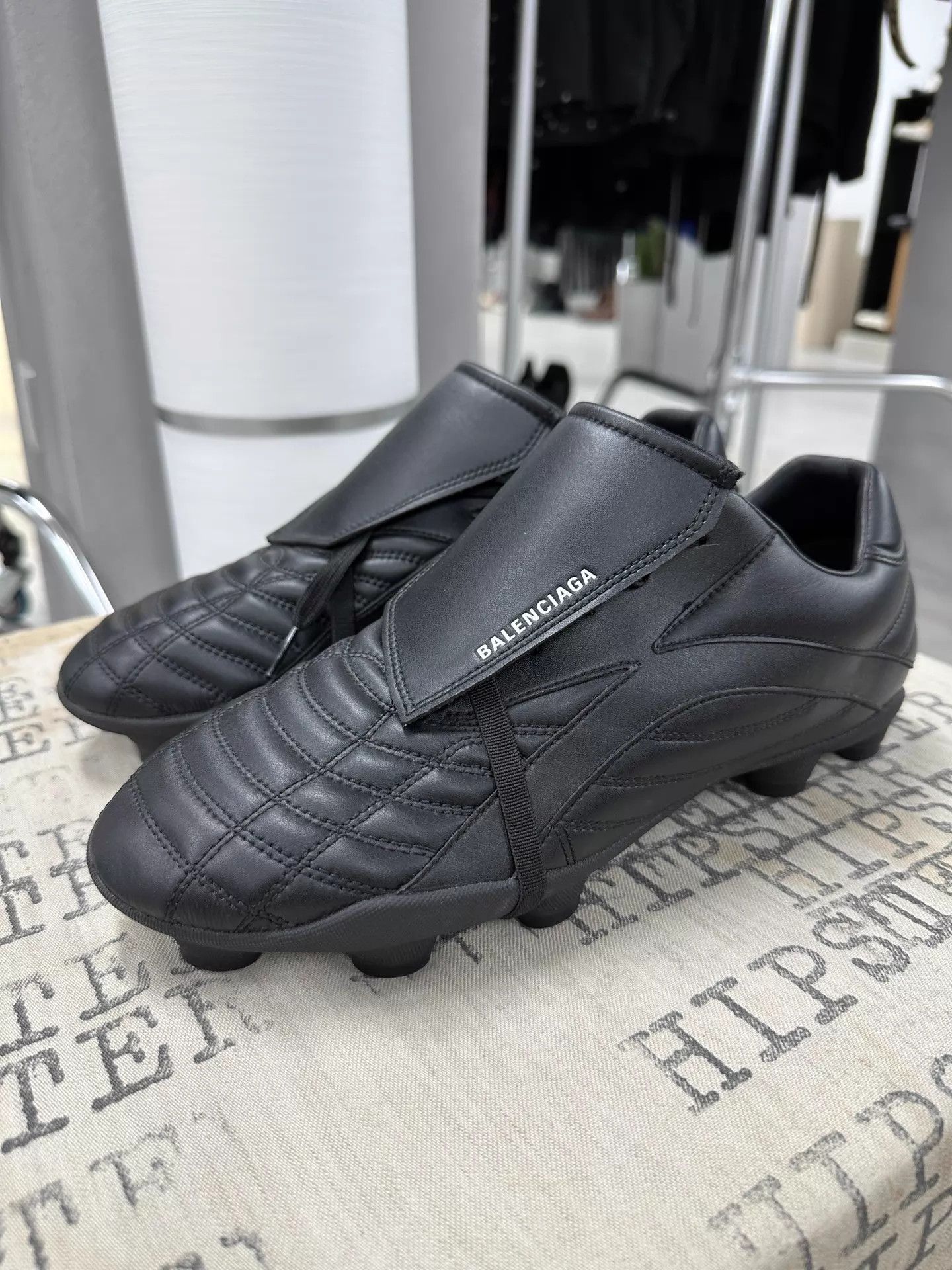 Balenciaga Balenciaga Fashion Football Boots Size 43 Size US 10 / EU 43 - 1 Thumbnail
