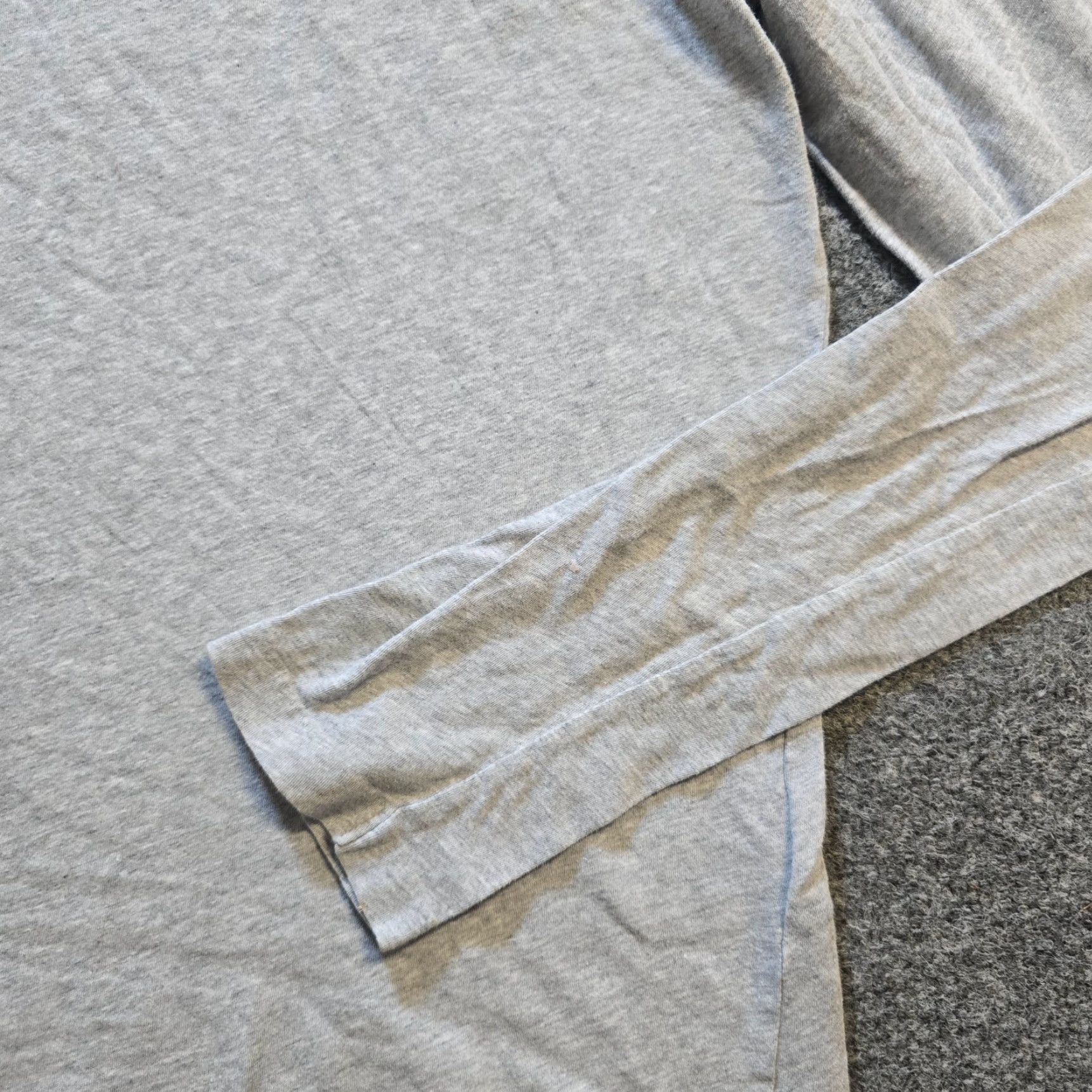 Allsaints AllSaints Top Women's Large Gray Round Neck Long Sleeve Logo Capsule Lounge Shirt Size L / US 10 / IT 46 - 4 Thumbnail