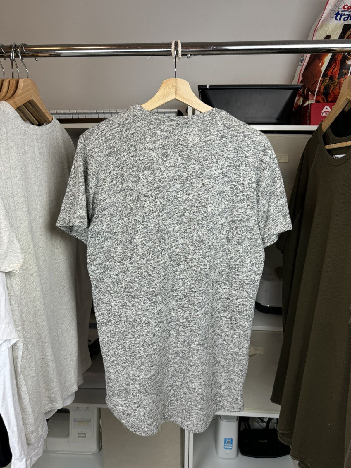 John Elliott John Elliott BNWT Grey Scallop Tee Size US M / EU 48-50 / 2 - 4 Thumbnail