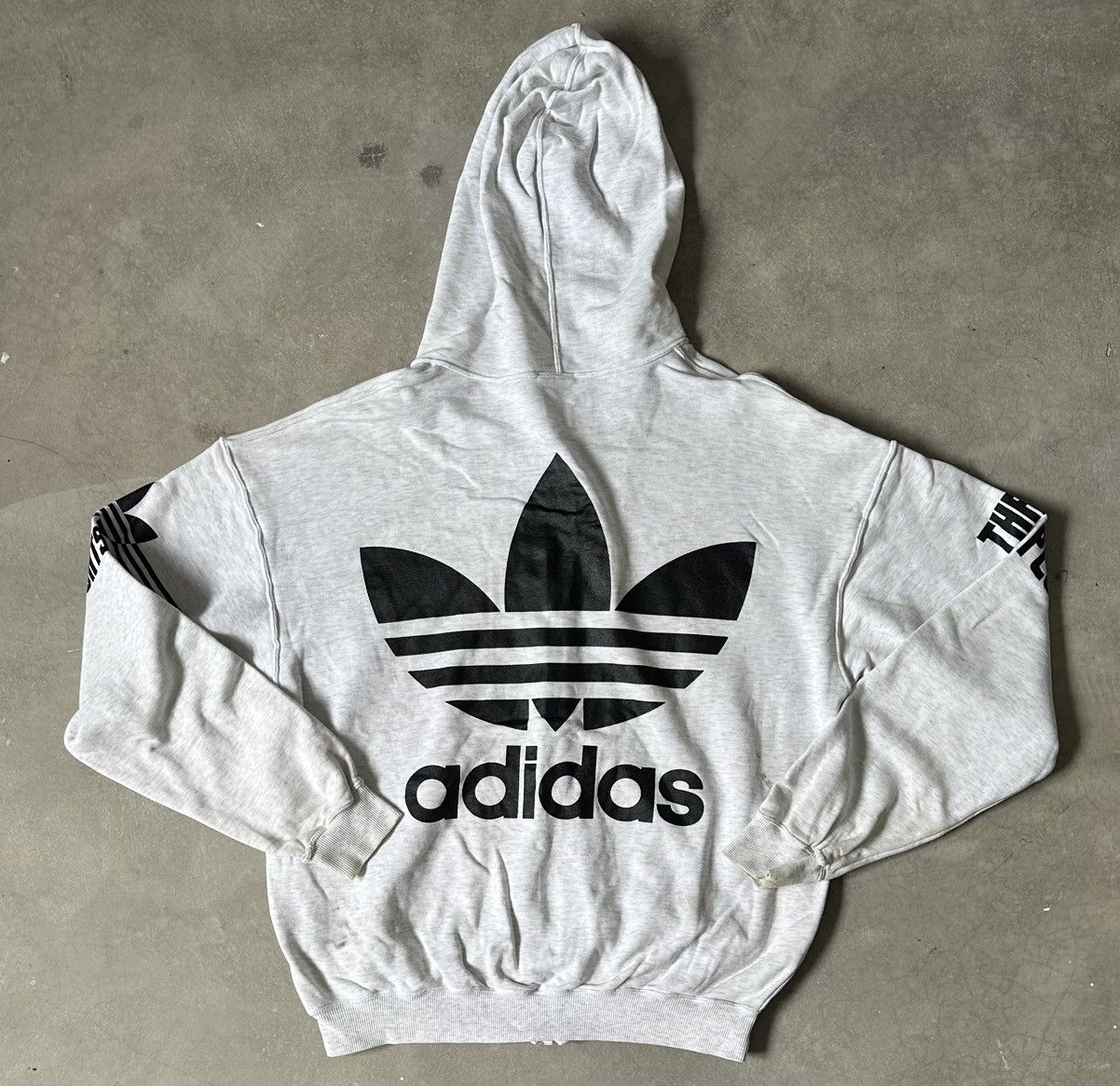 Adidas VINTAGE ADIDAS MIDZIPPER SWEATER BIG LOGO Size US L / EU 52-54 / 3 - 11 Thumbnail