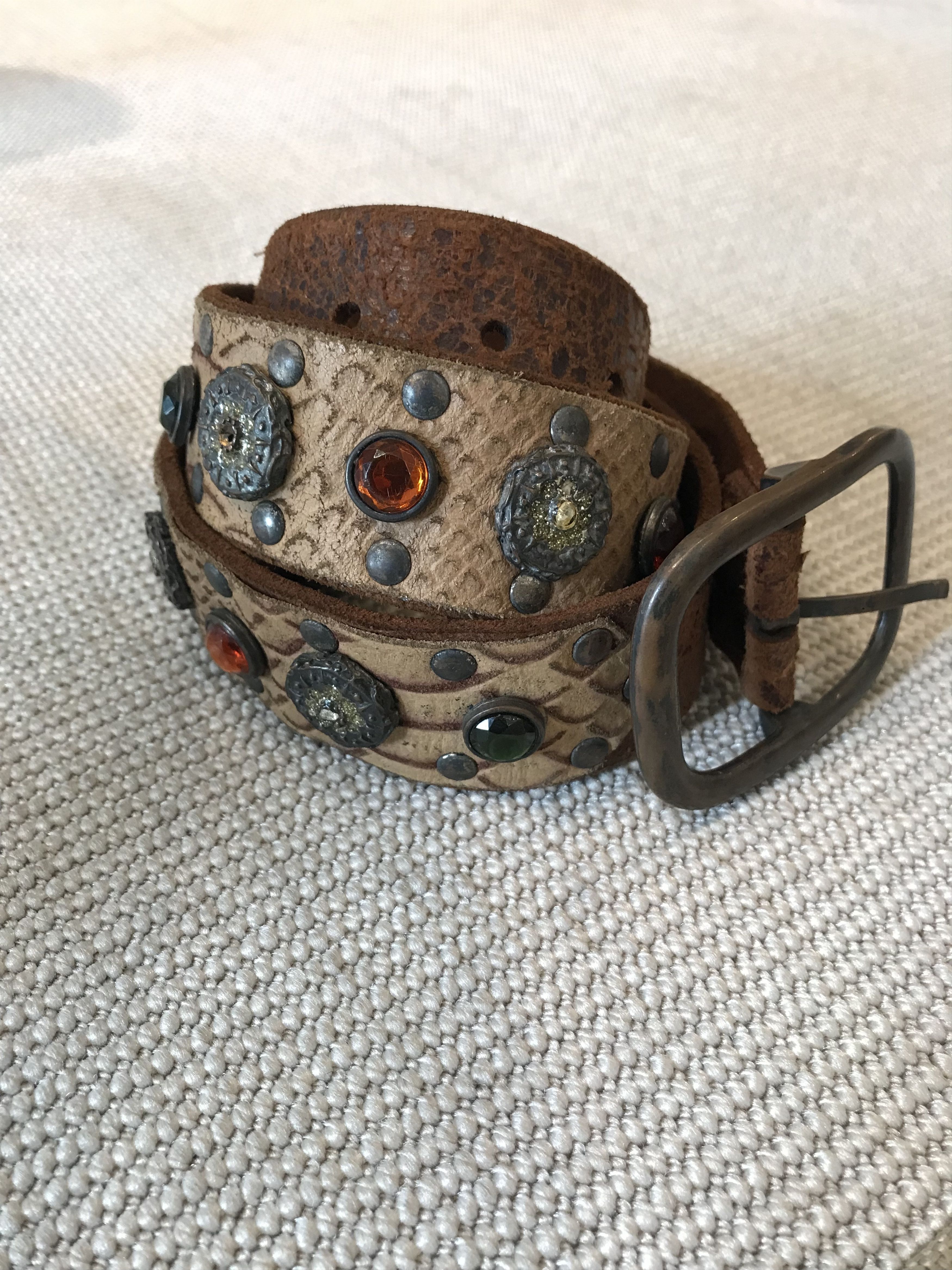 Hollywood Trading Company Vintage Studded leather belt Size 38 - 2 Thumbnail
