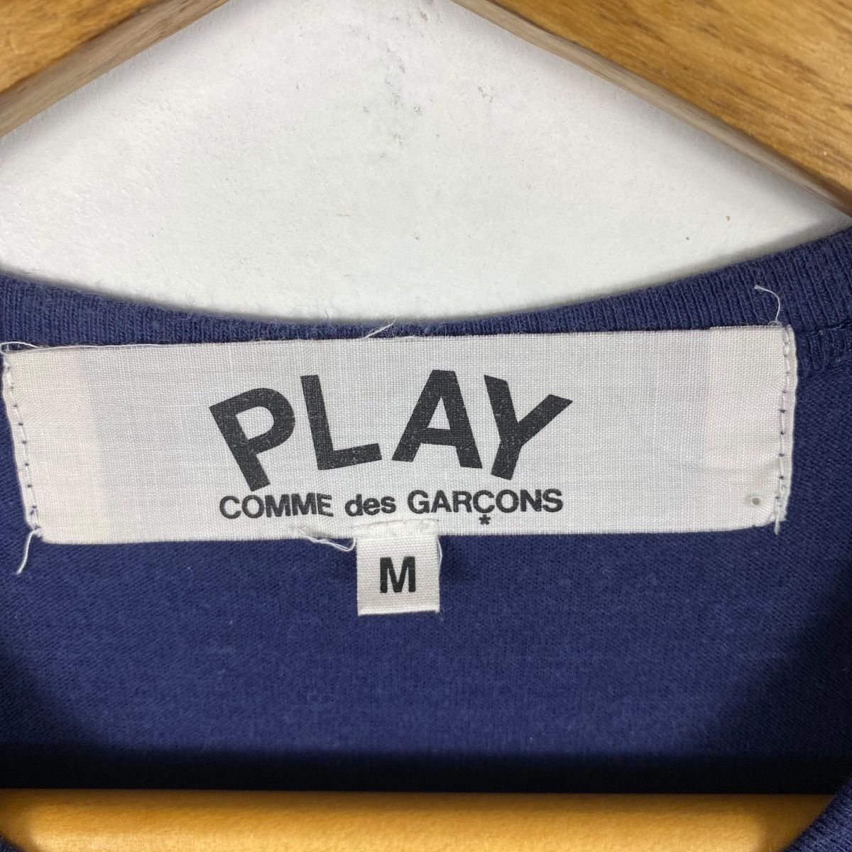 Comme des Garcons PLAY Comme Des Garcons Faded Graphic Logo Tee Shirt Medium Size US M / EU 48-50 / 2 - 5 Thumbnail