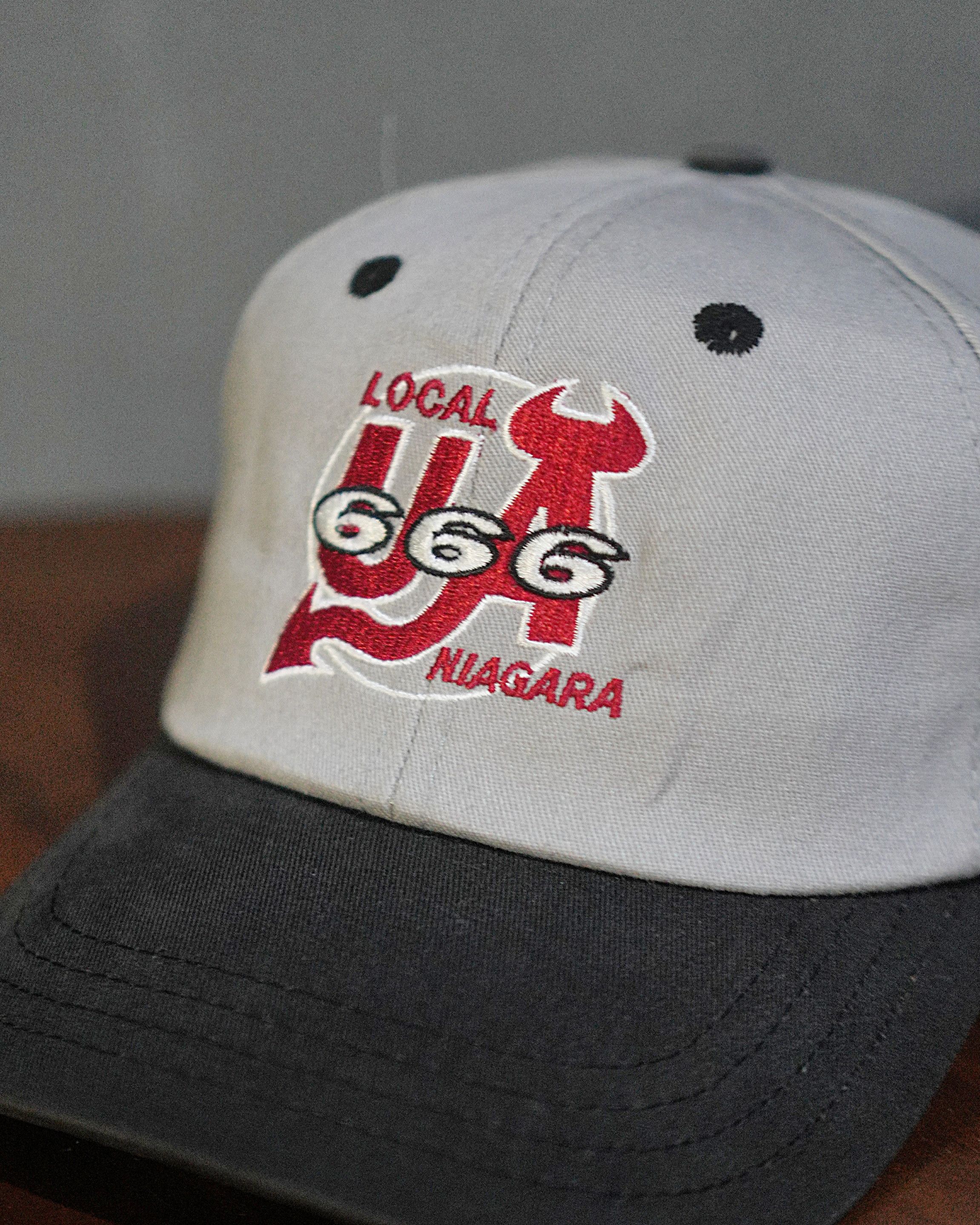 Vintage VINTAGE TWO TONE "UA 666 LOCAL NIAGRA" | UFCW Size ONE SIZE - 2 Thumbnail